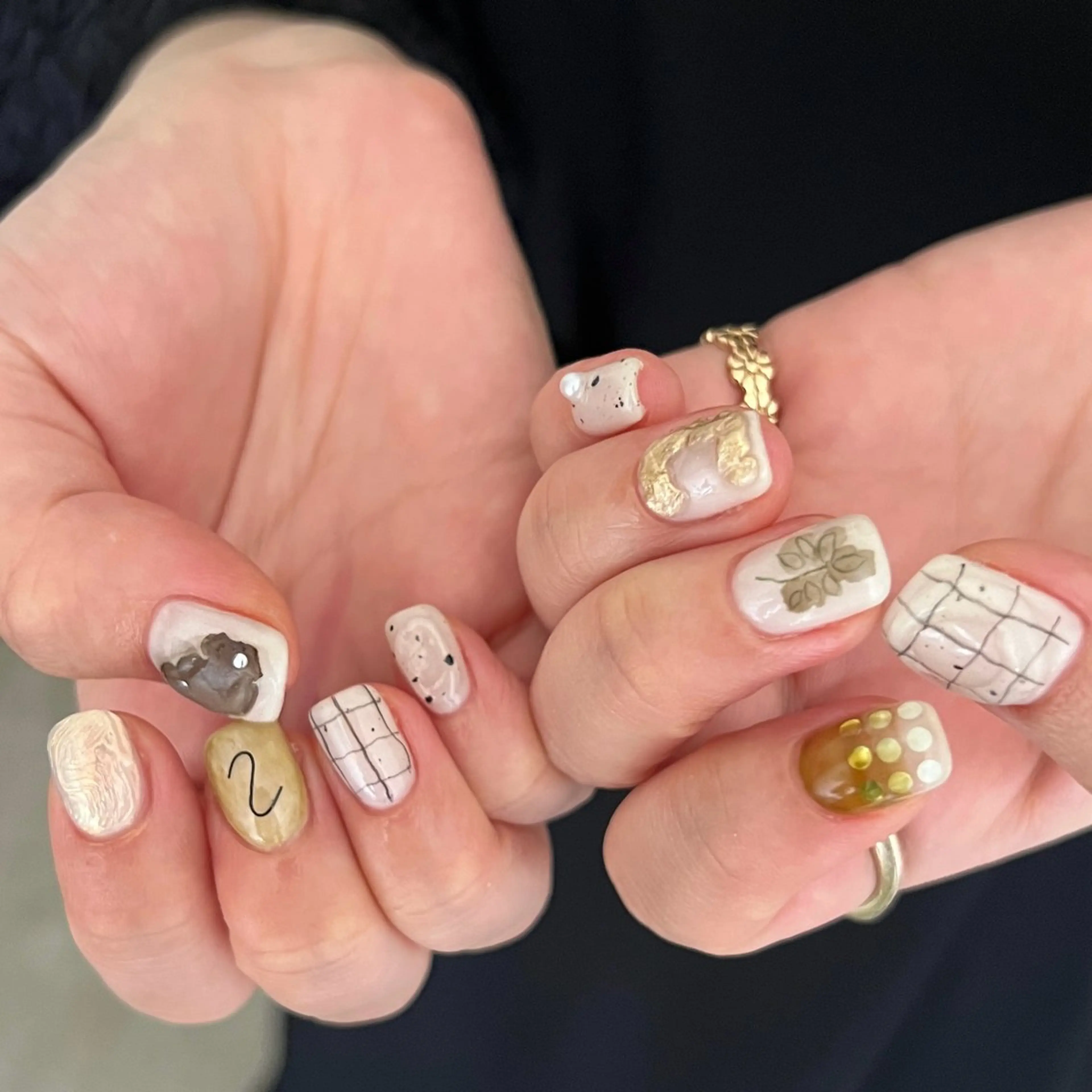 ネイル ニュアンスネイル ロイ ネイルのその他イメージ