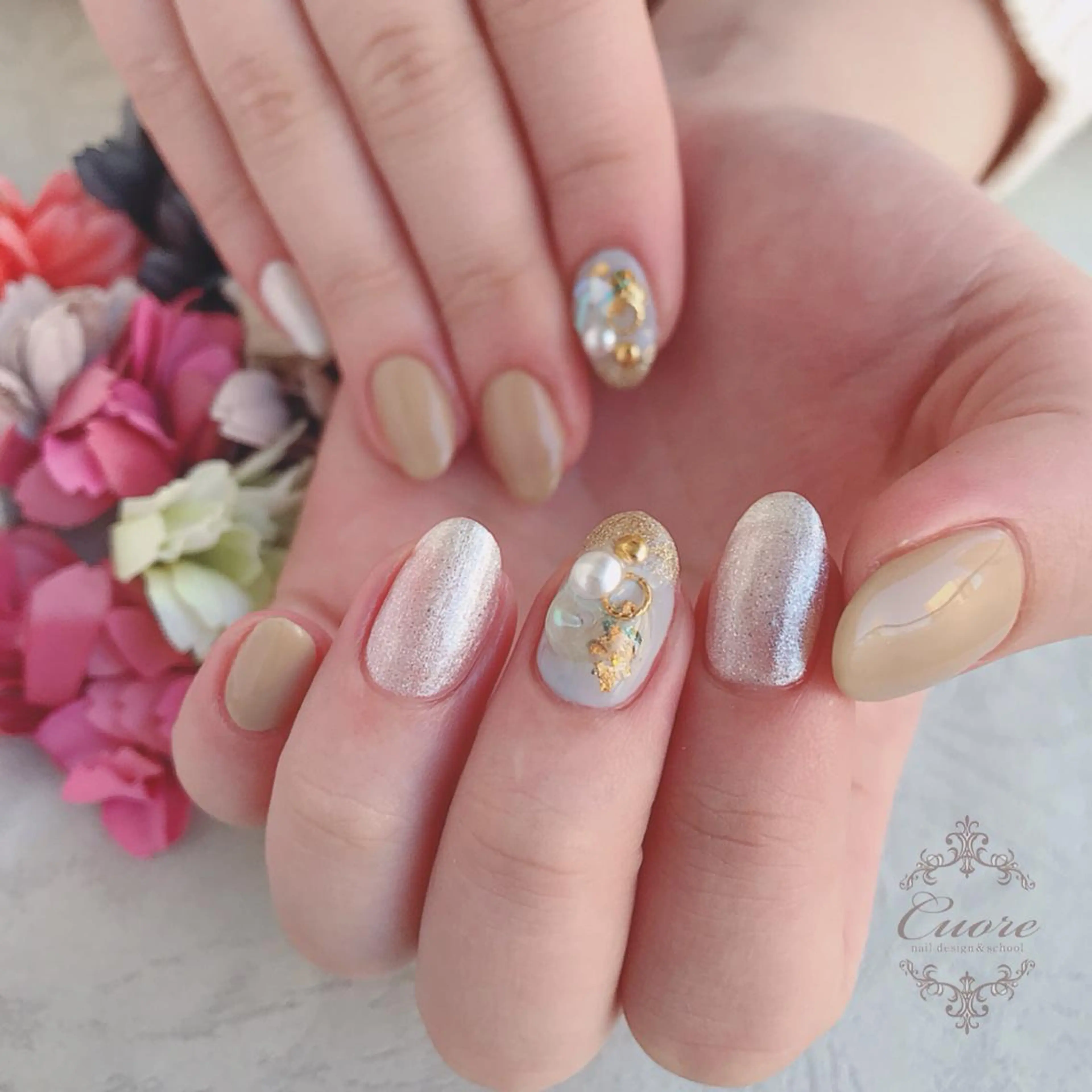 ネイル 成人式 シルバー シンプルネイル Cuore谷岡紗妃/ 宮崎台のネイルデザイン