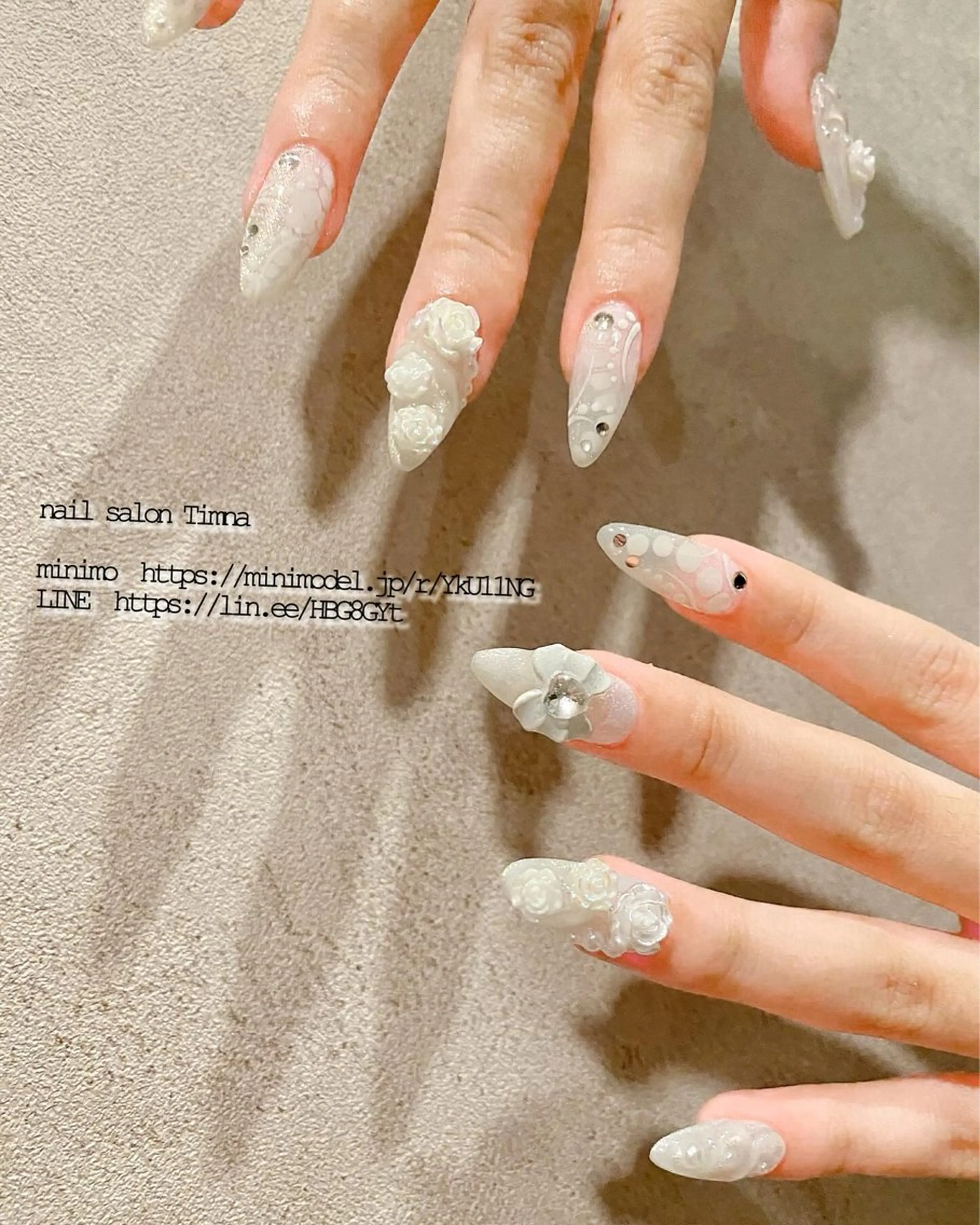 セミロング ハンドネイル NAILSALON 🍔Timna🍟のネイルデザイン