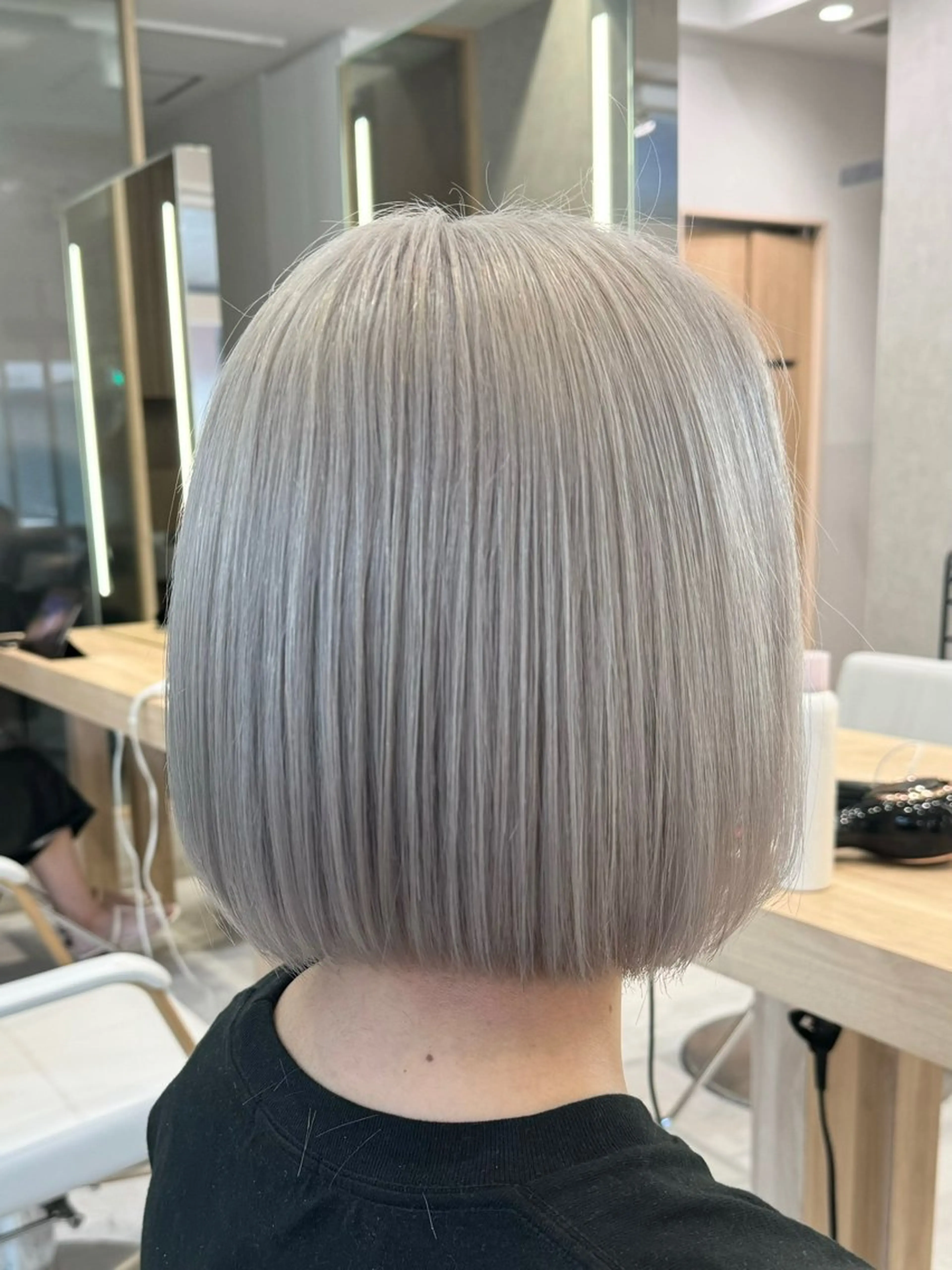 カラー ヘアカラー トリートメント 《ブリーチ/赤み消し /髪質改善》若松良樹のヘアスタイル