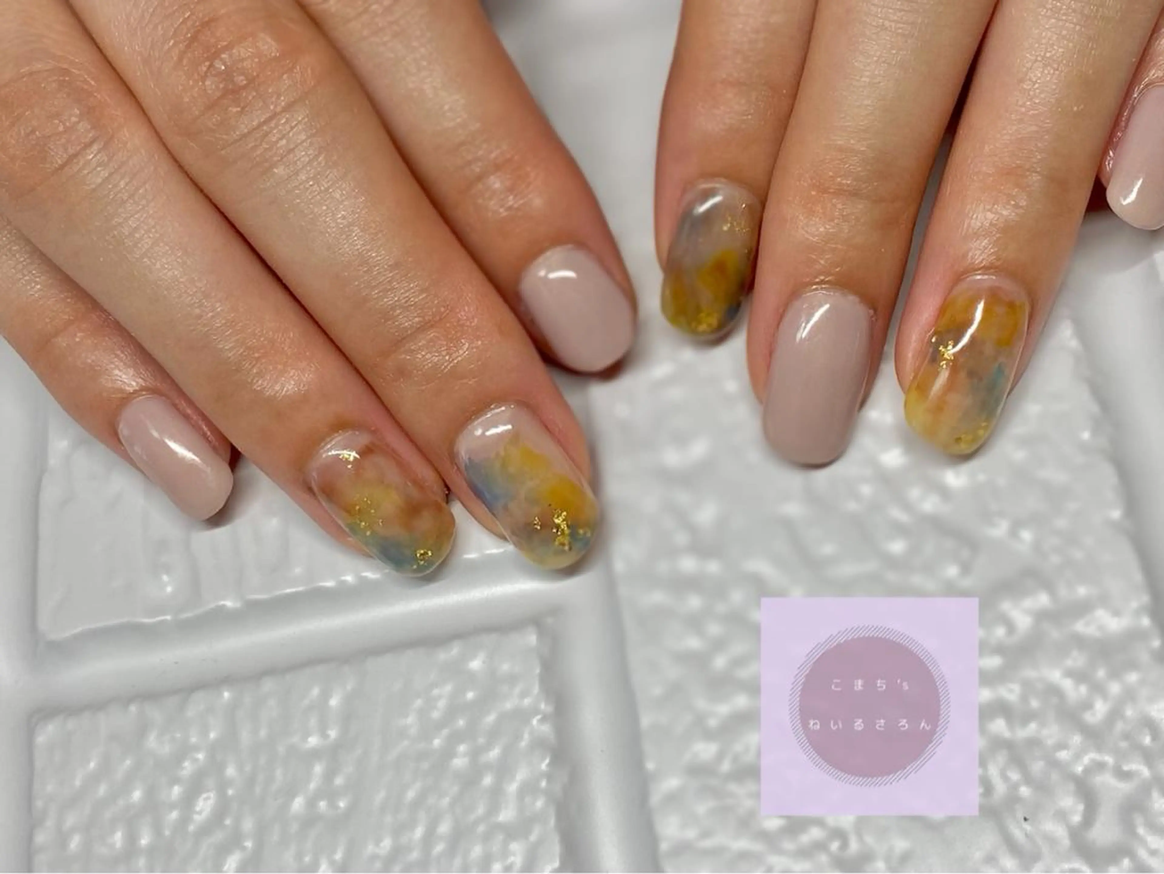 ネイル ニュアンスネイル akita kazumiのネイルデザイン