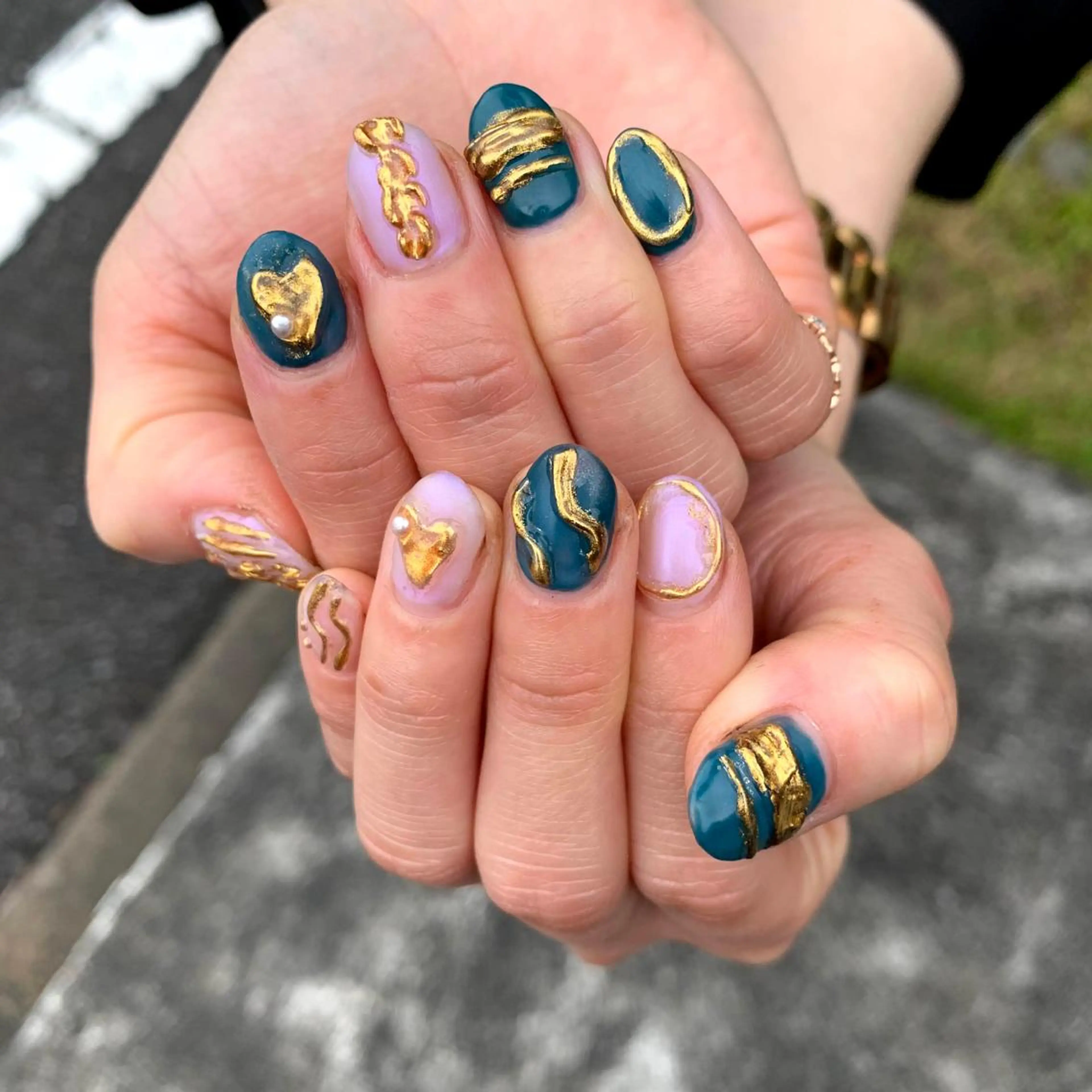 ネイル HAIR & FACE EDGE（エッジ）所属・kiki ._.nailのネイルデザイン