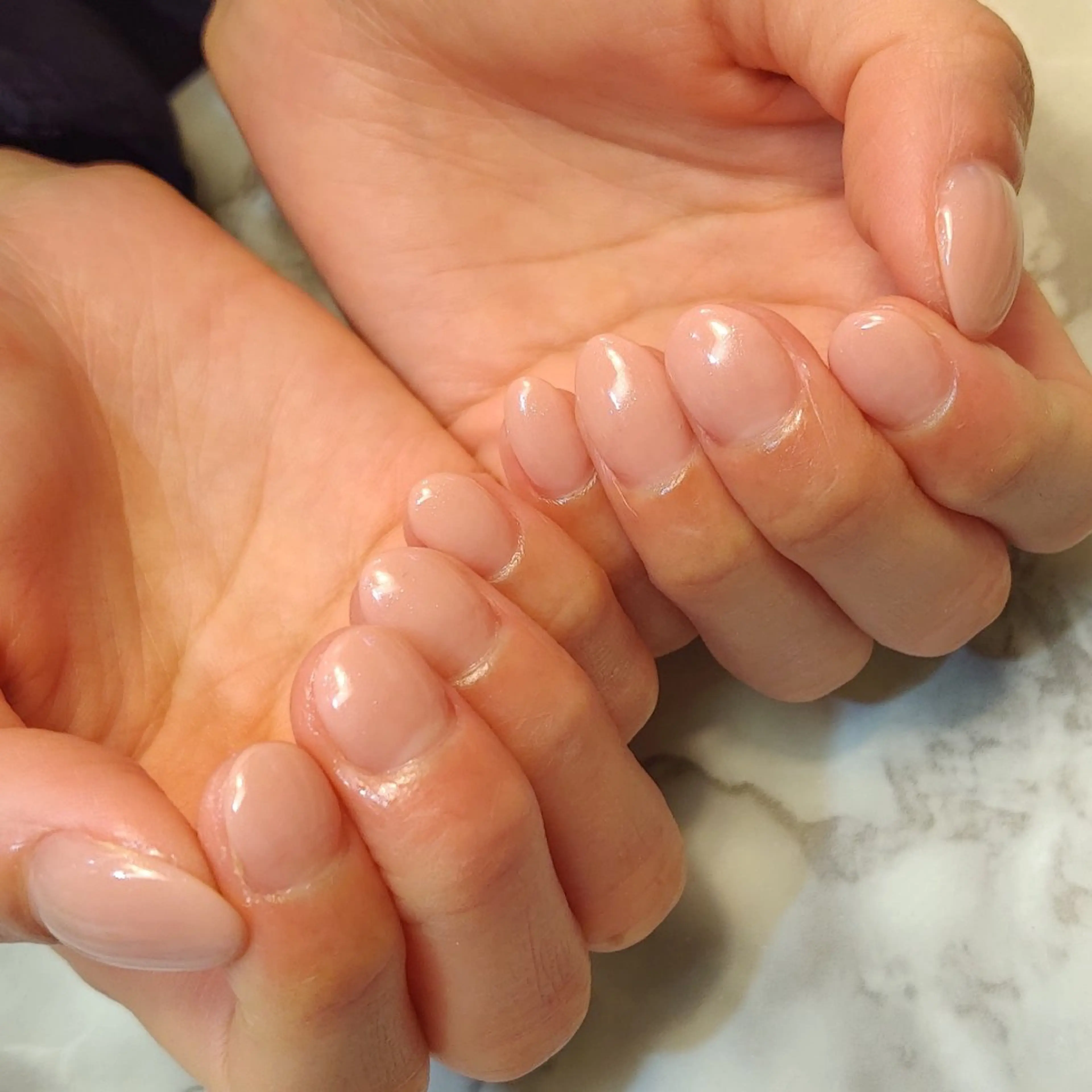 ネイル グラデーション ジェヌインネイル 河内のネイルデザイン