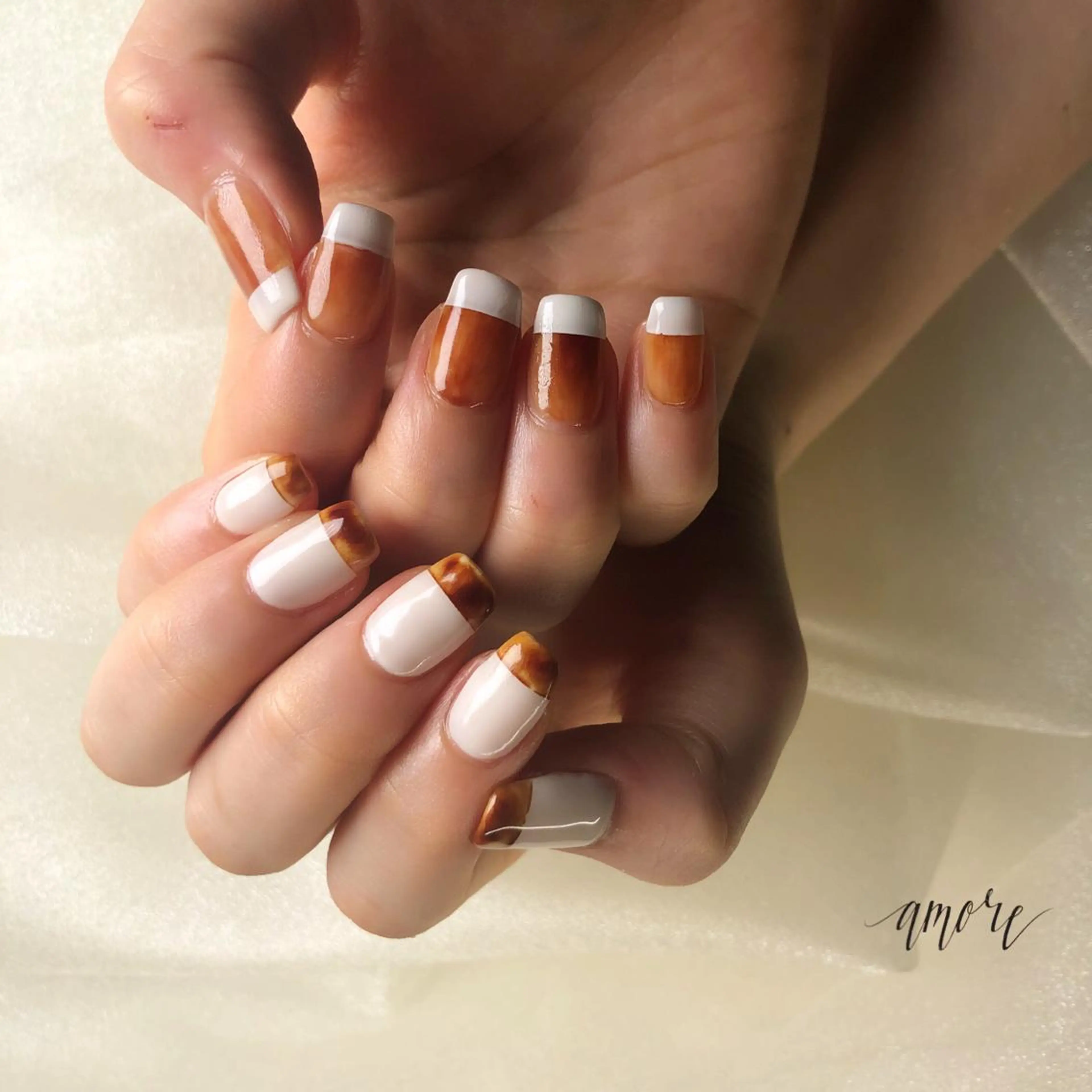 ネイル フレンチネイル ジェルネイル 氷ネイル・うるうるネイル マグネットネイル ミラーネイル You kyehwaのネイルデザイン