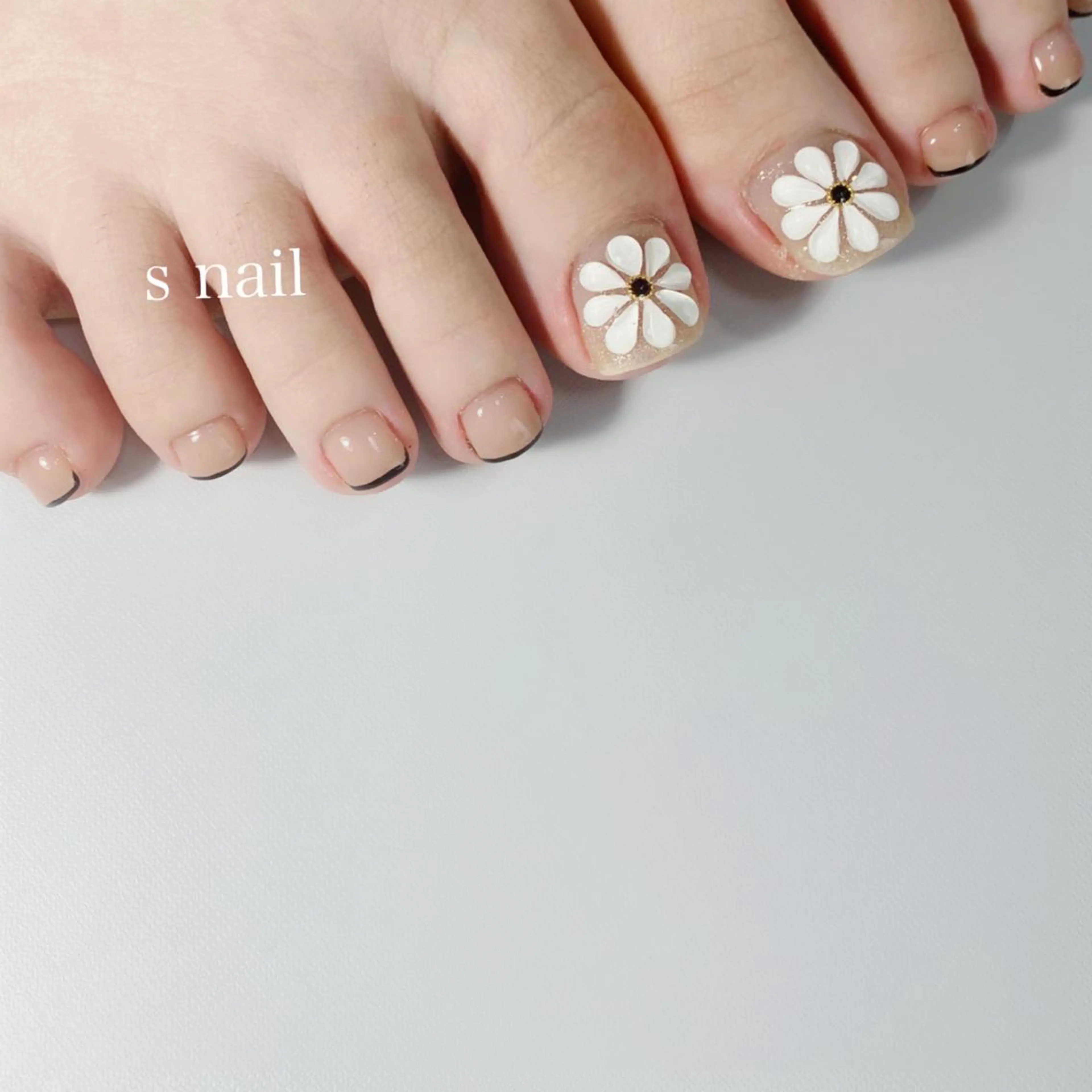 ネイル フットネイル s nail さとよしみゆきのネイルデザイン