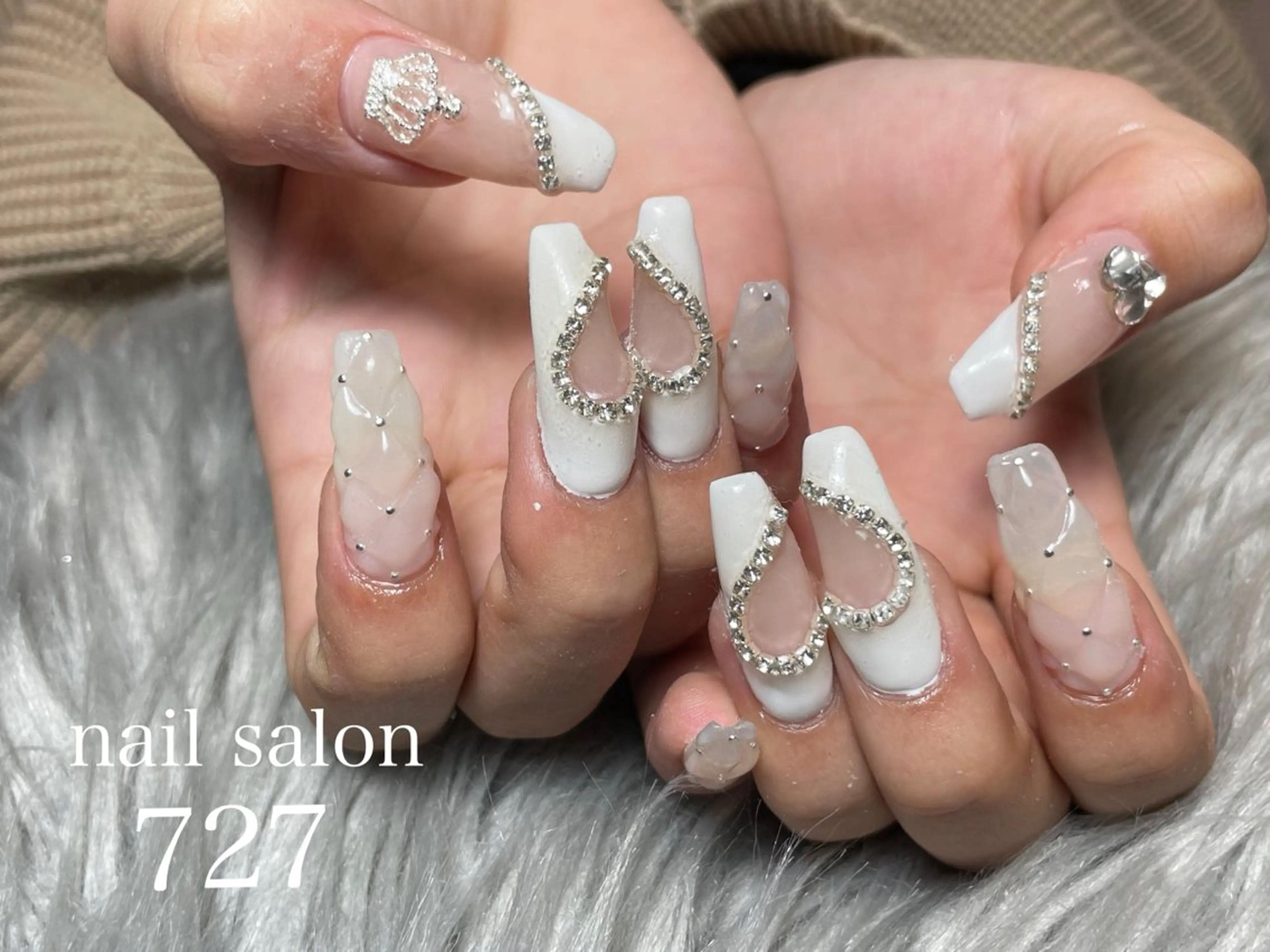ネイル ハンドネイル 727 nailのネイルデザイン