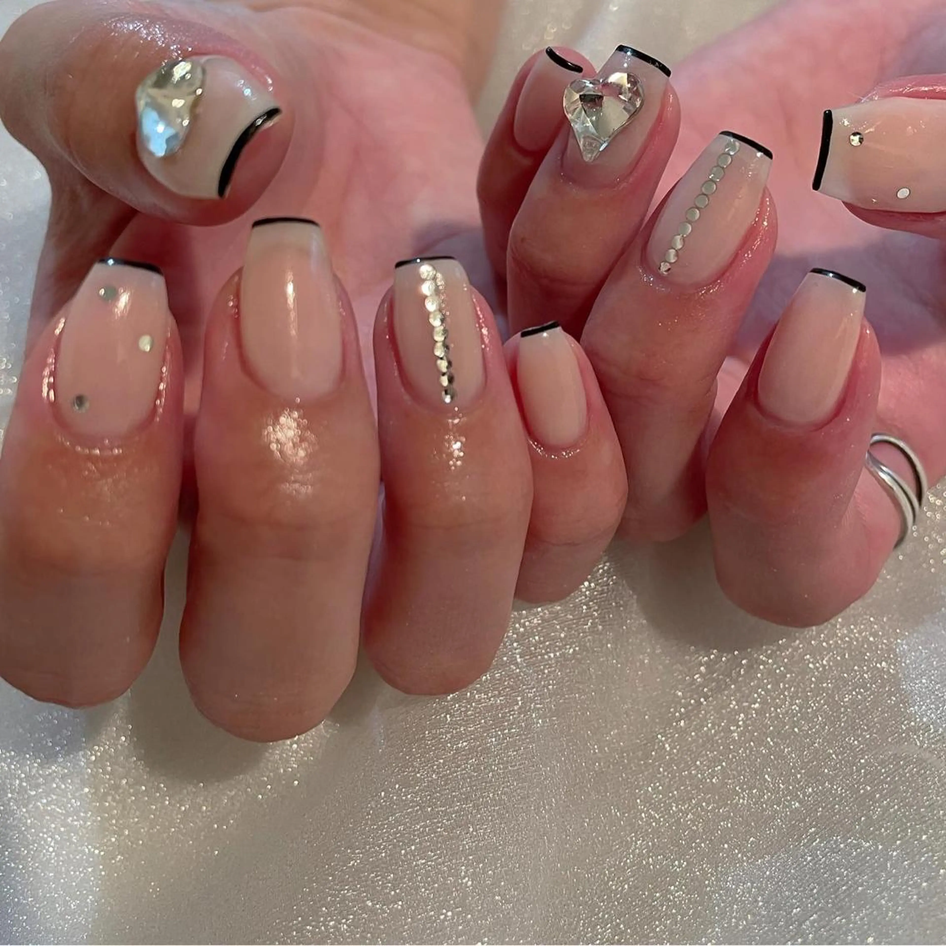 ネイル フレンチネイル ガーリー ハンドネイル ハンドケア lyly.nail所属・lylynail YUUKAのネイルデザイン