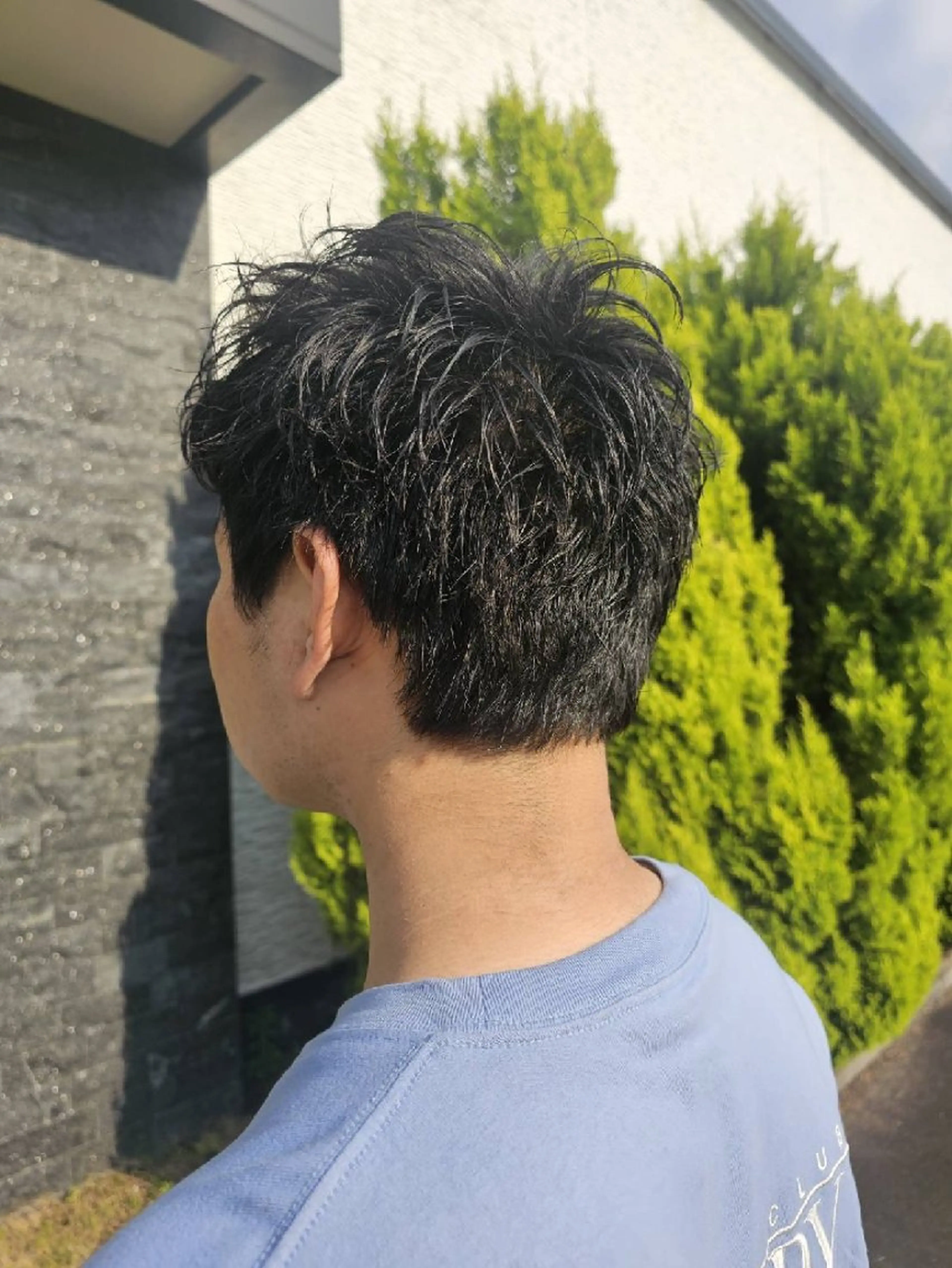 メンズ ショート スパイキーショート 刈り上げ ショートヘア 婦中／メンズ/パーマ カラー/縮毛/波巻きのヘアスタイル