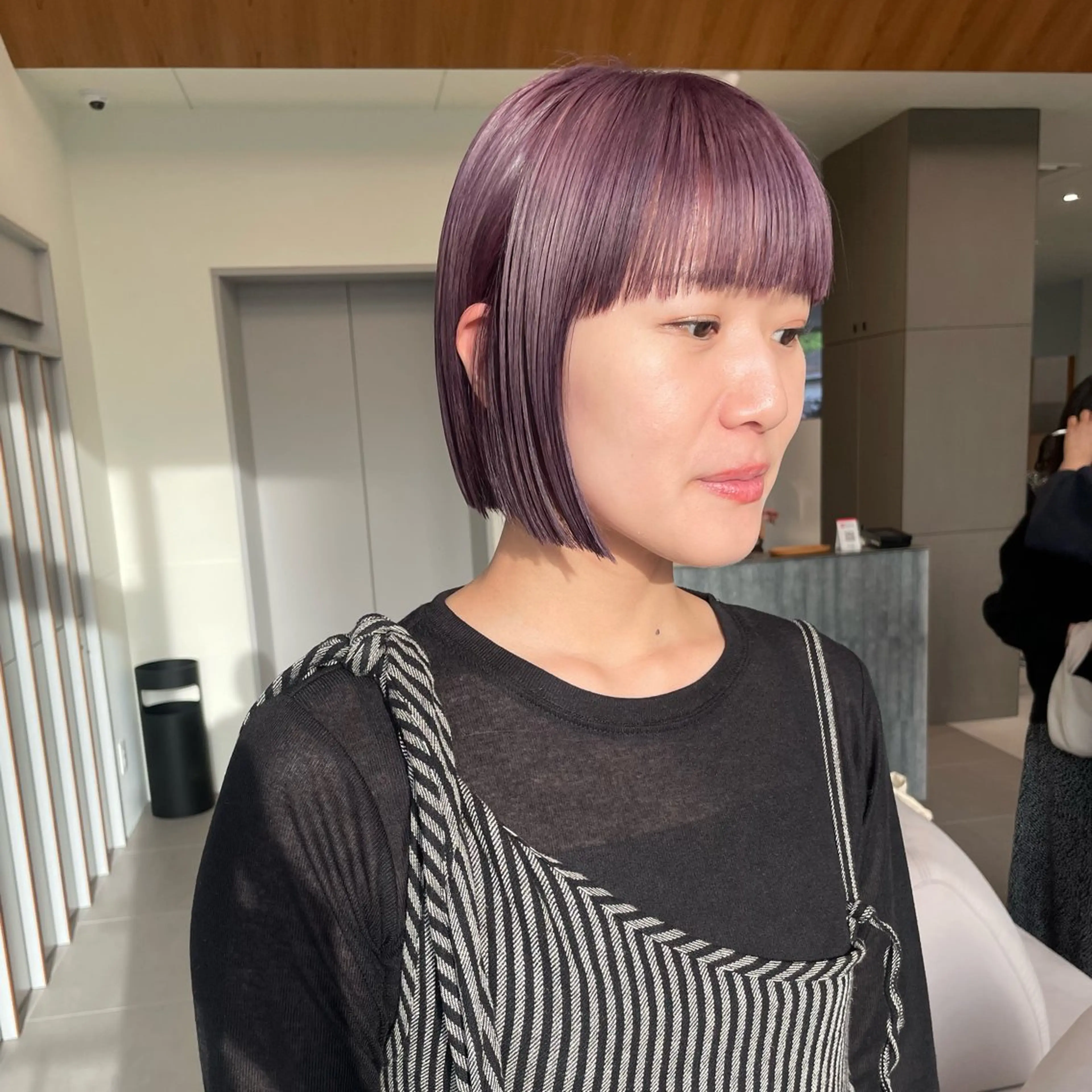 ショート カラー ベージュカラー ブリーチ 透明感カラー ダブルカラー ラベンダーカラー ヘアカラー トリートメント ブリーチ/レイヤー 🌻Mutsumiのヘアスタイル