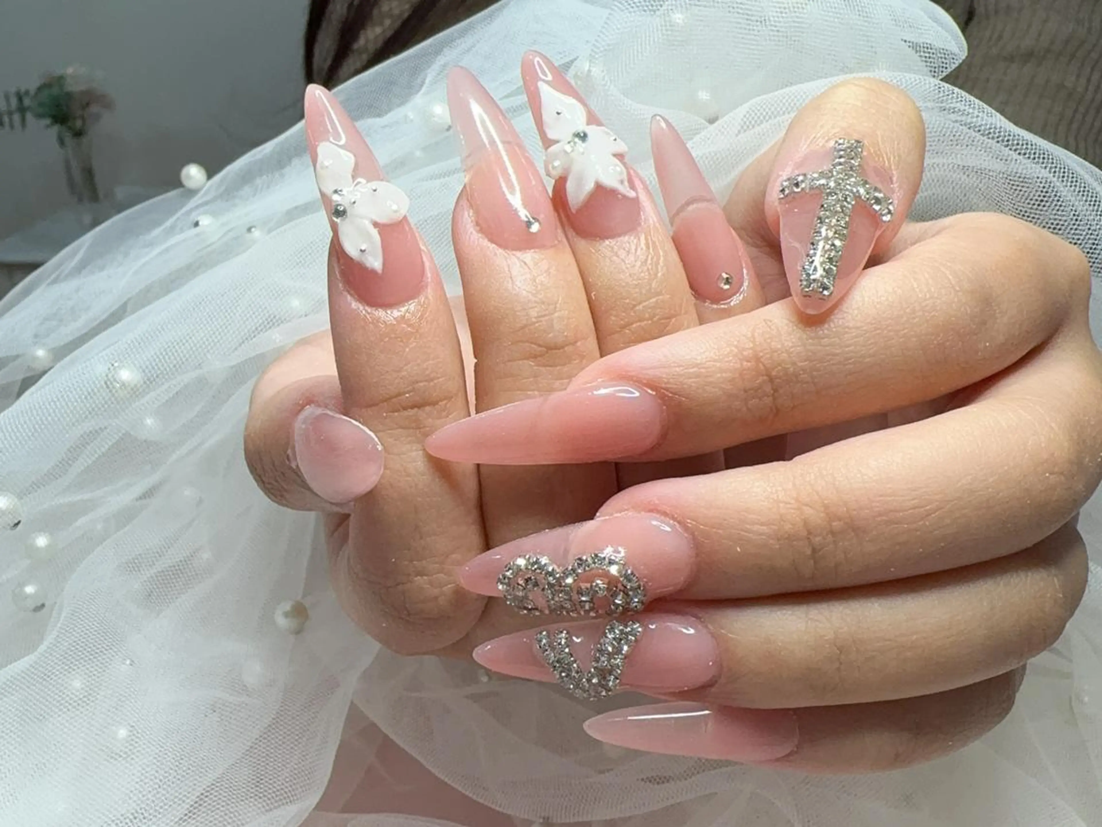 ネイル ハンドネイル 🎀シズカ nail🎀のネイルデザイン