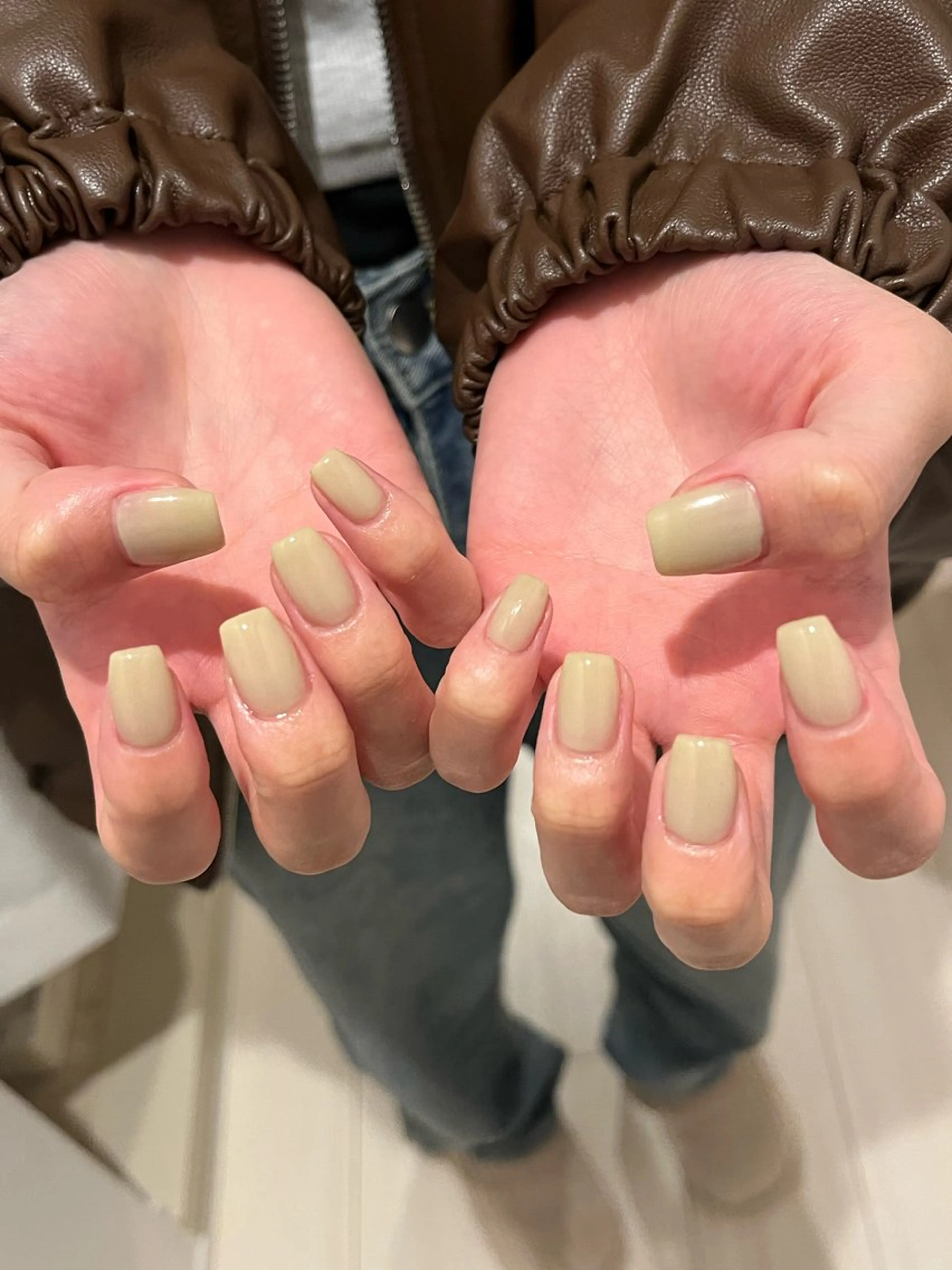 ネイル ピスタチオネイル ハンドネイル NORA nail UMEDAのネイルデザイン