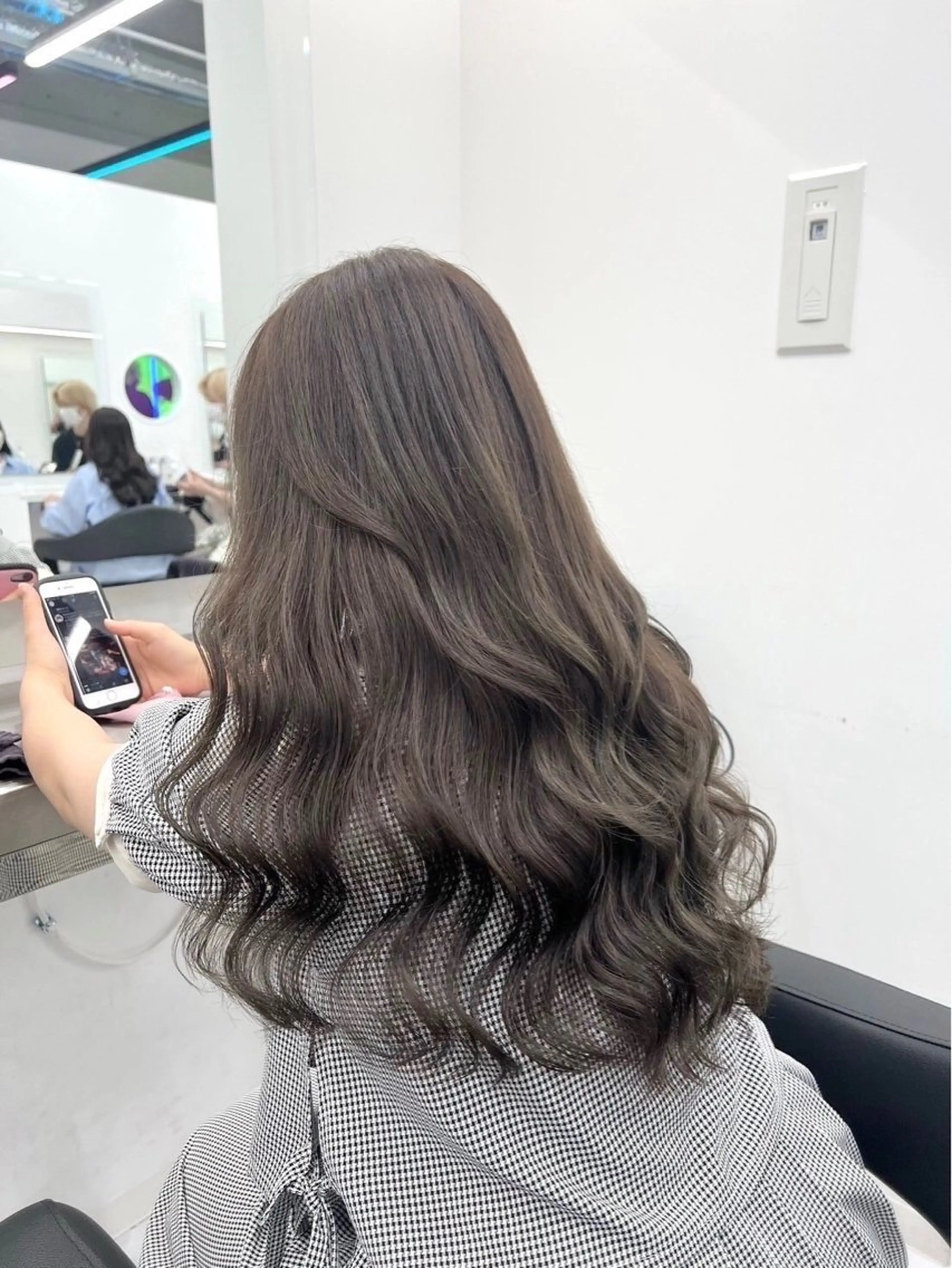 ロング ヘアカラー ⛄️レイヤー⛄透明感 ⛄️kyotaroのヘアスタイル