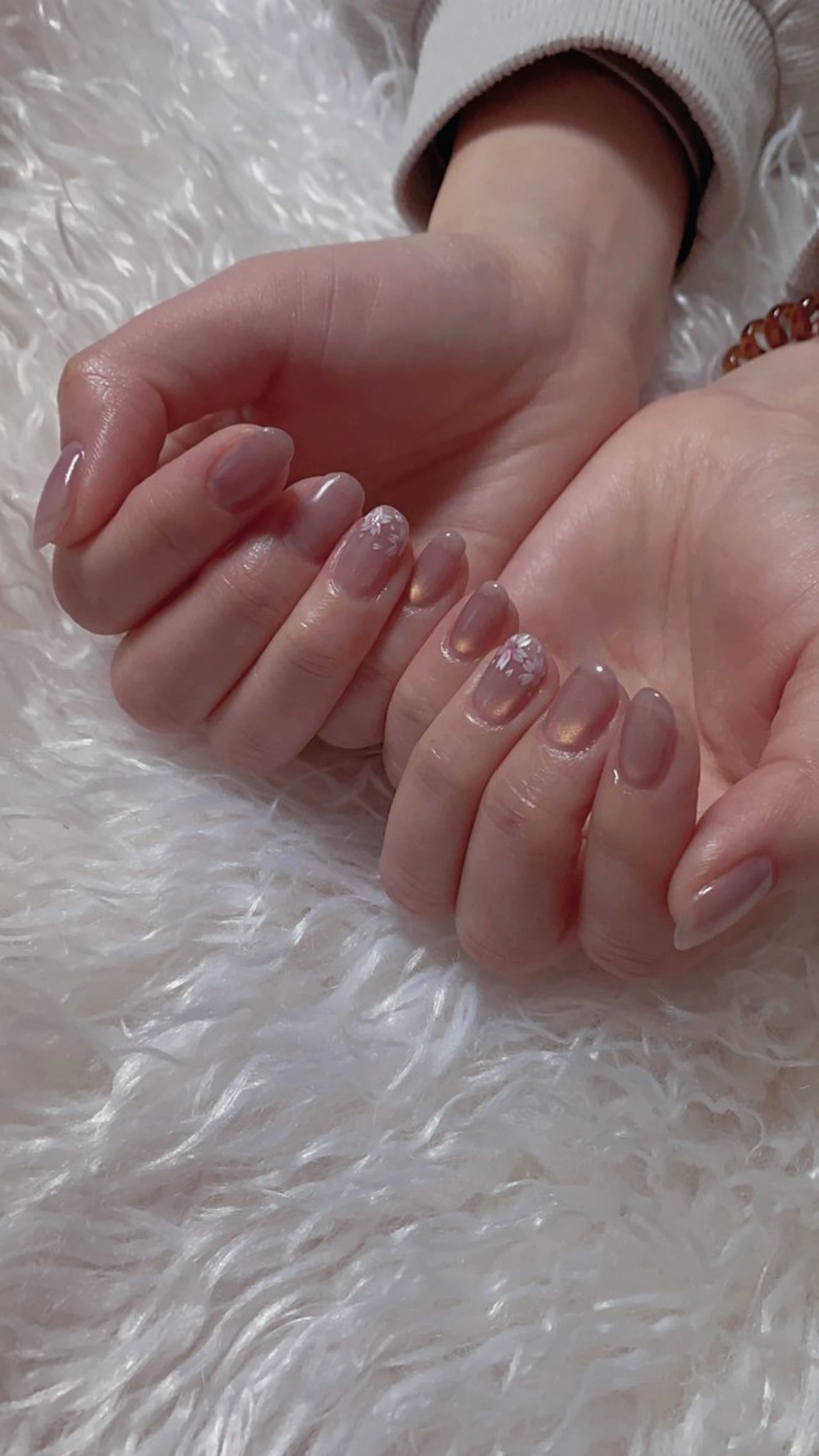 ネイル ハンドネイル n o q r m. n a c h iのネイルデザイン