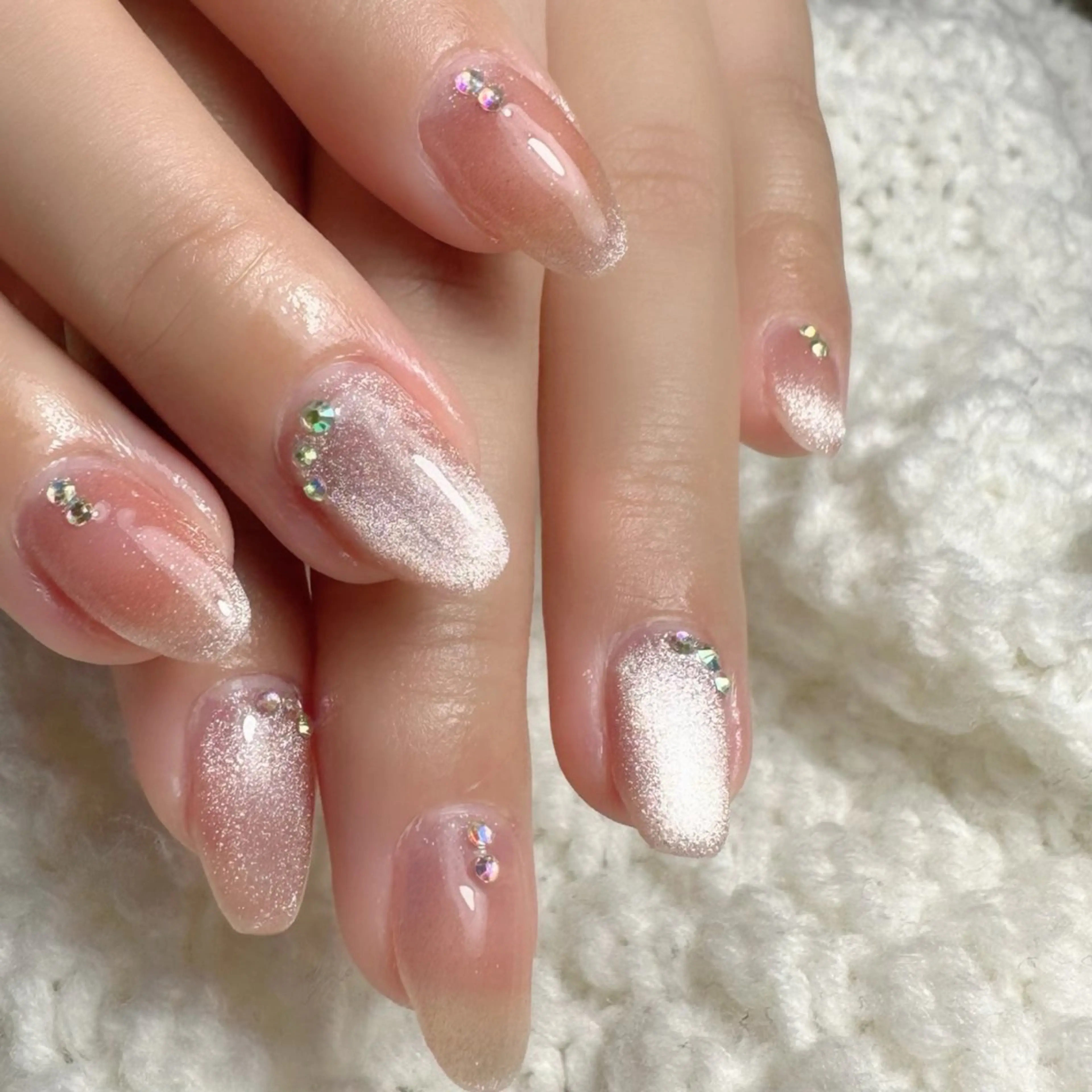 ネイル 新山 聖のネイルデザイン