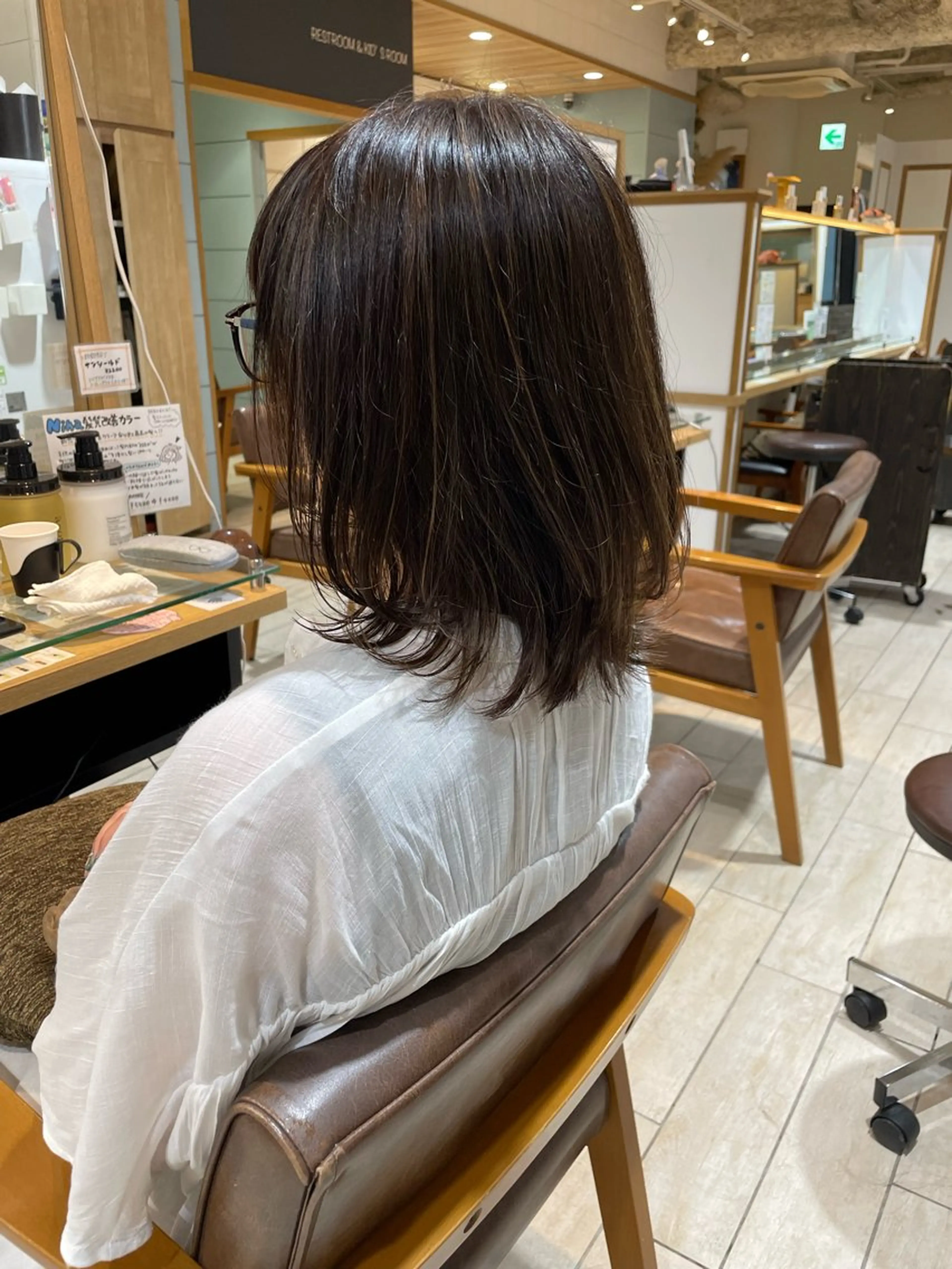 ミディアム カラー ハイライトカラー ハイライト レイヤーカット カット ヘアカラー トリートメント 🍬kanami 🍬ボブ/暖色カラーのヘアスタイル