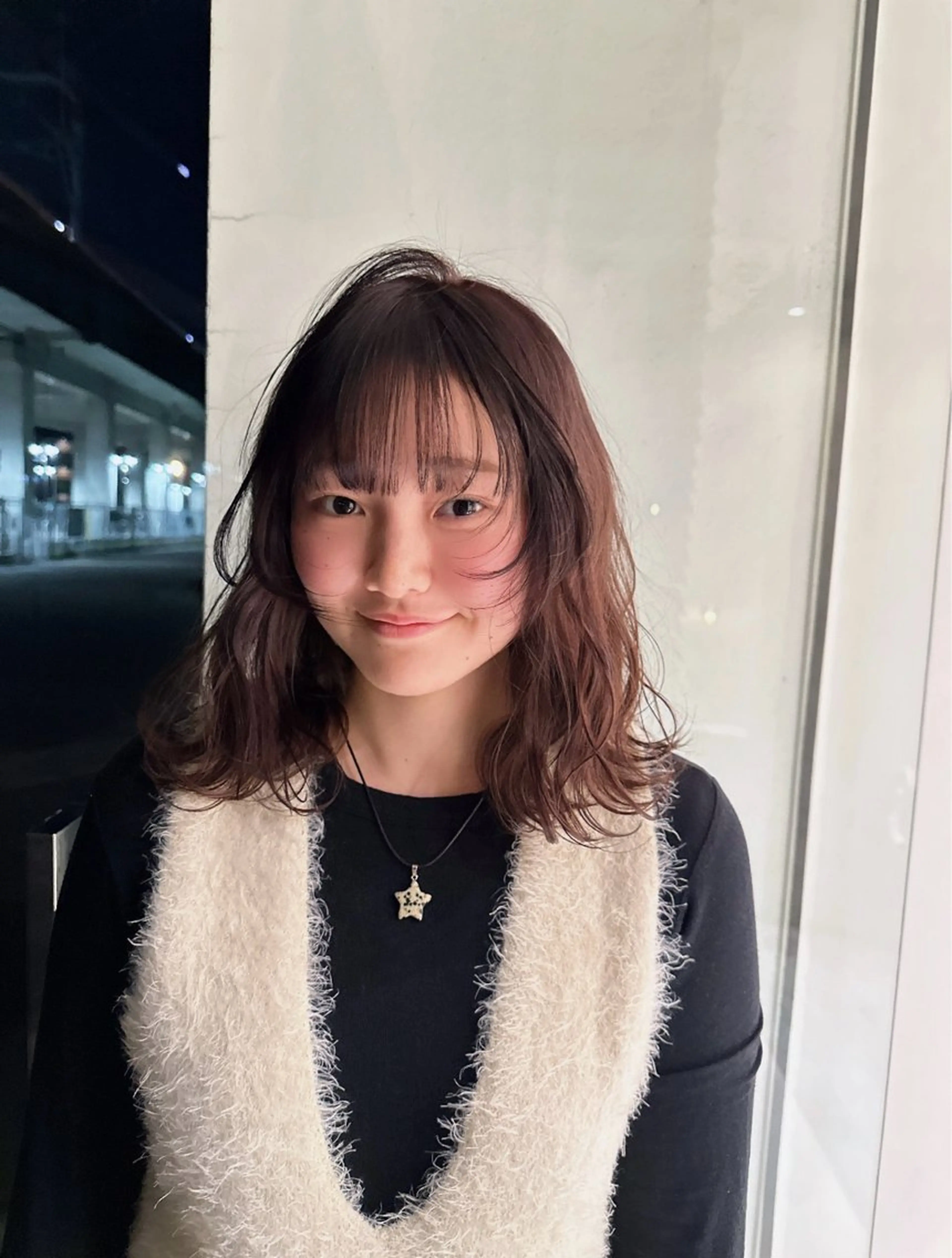 ミディアム カラー octo所属・梅澤 杏菜のヘアスタイル