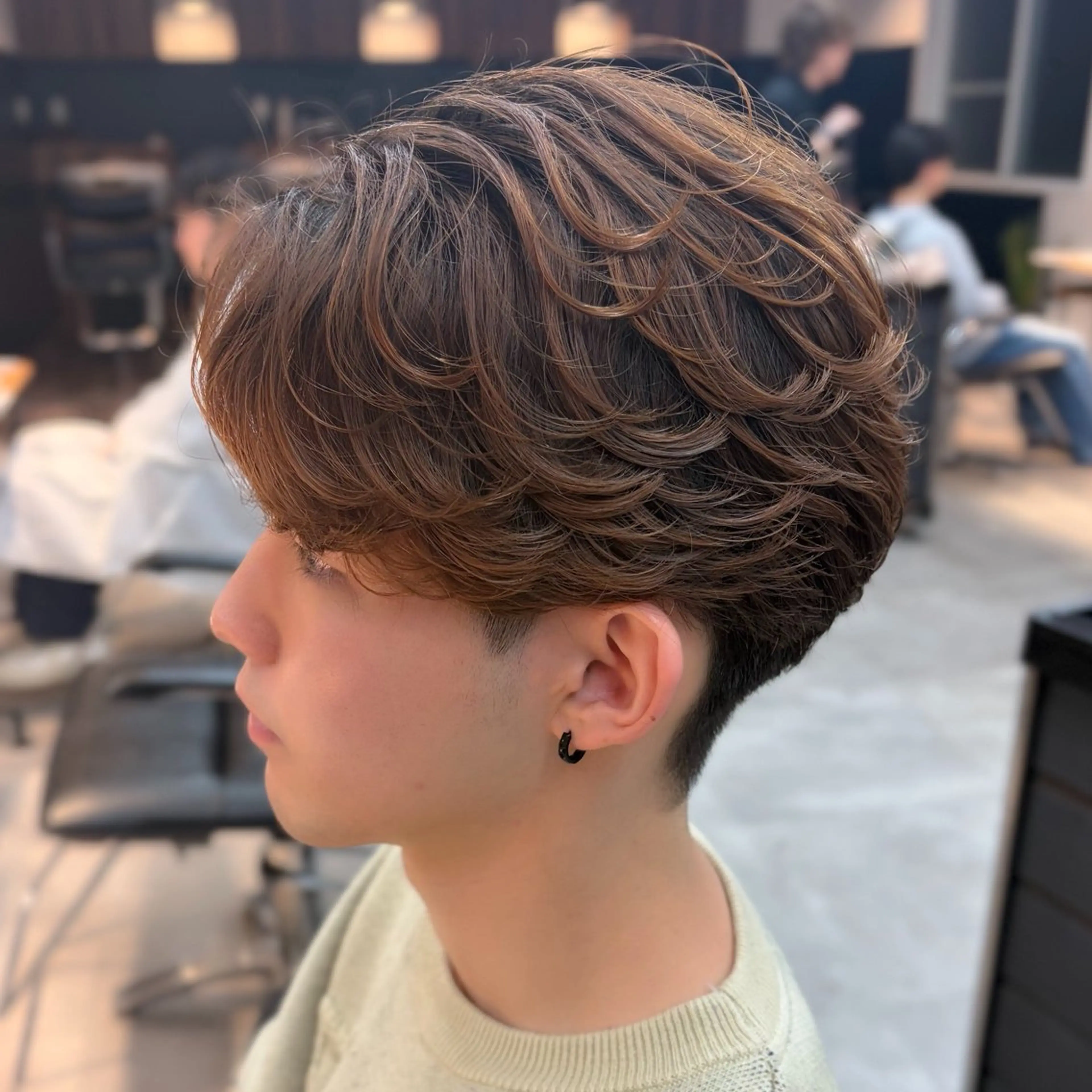 パーマ メンズ センターパート メンズパーマ ニュアンスパーマ カット パーマ 男の理想を叶える🔥 メンズパーマ特化|関のヘアスタイル