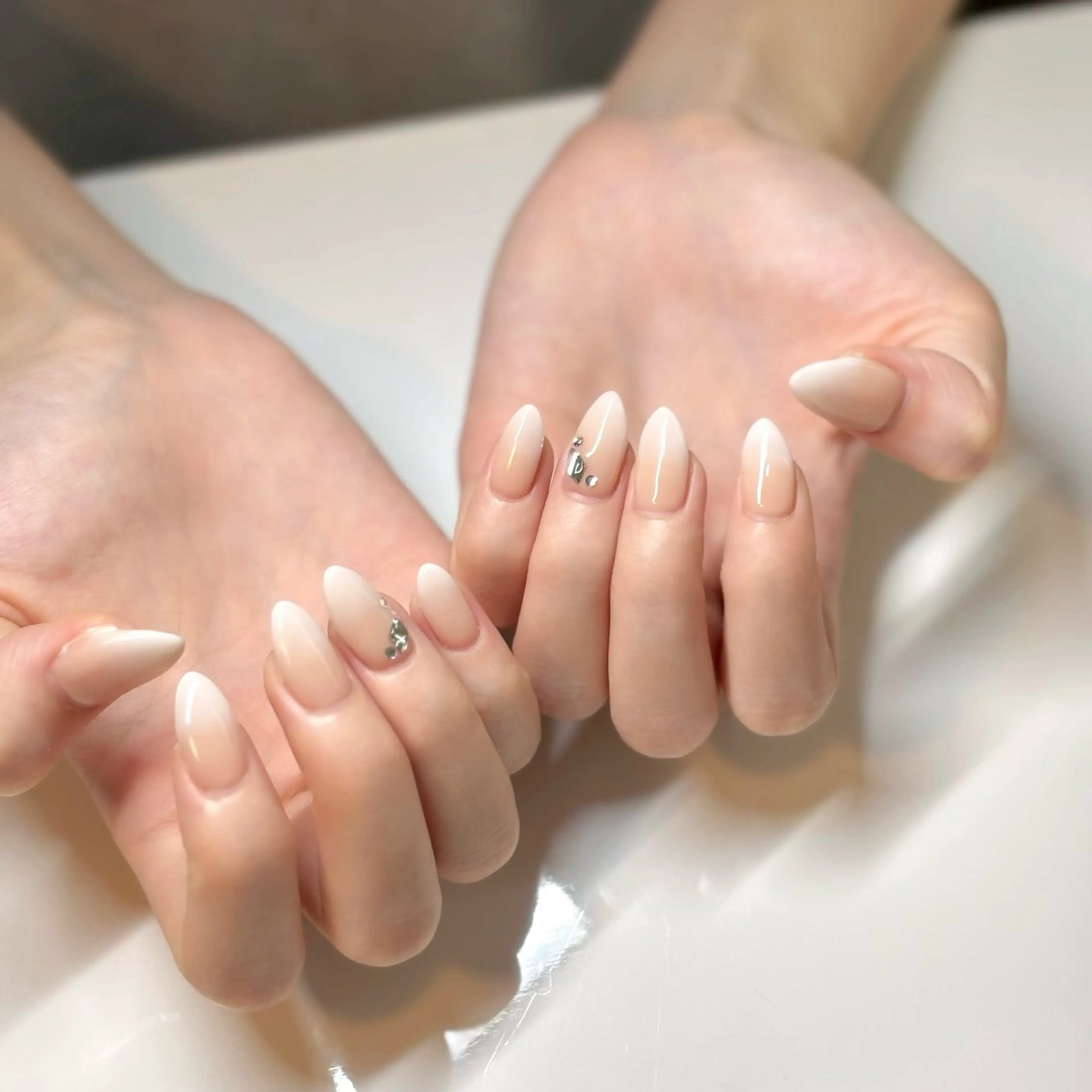 ネイル ハンドネイル 🕊️Bianca 児玉🕊️のネイルデザイン