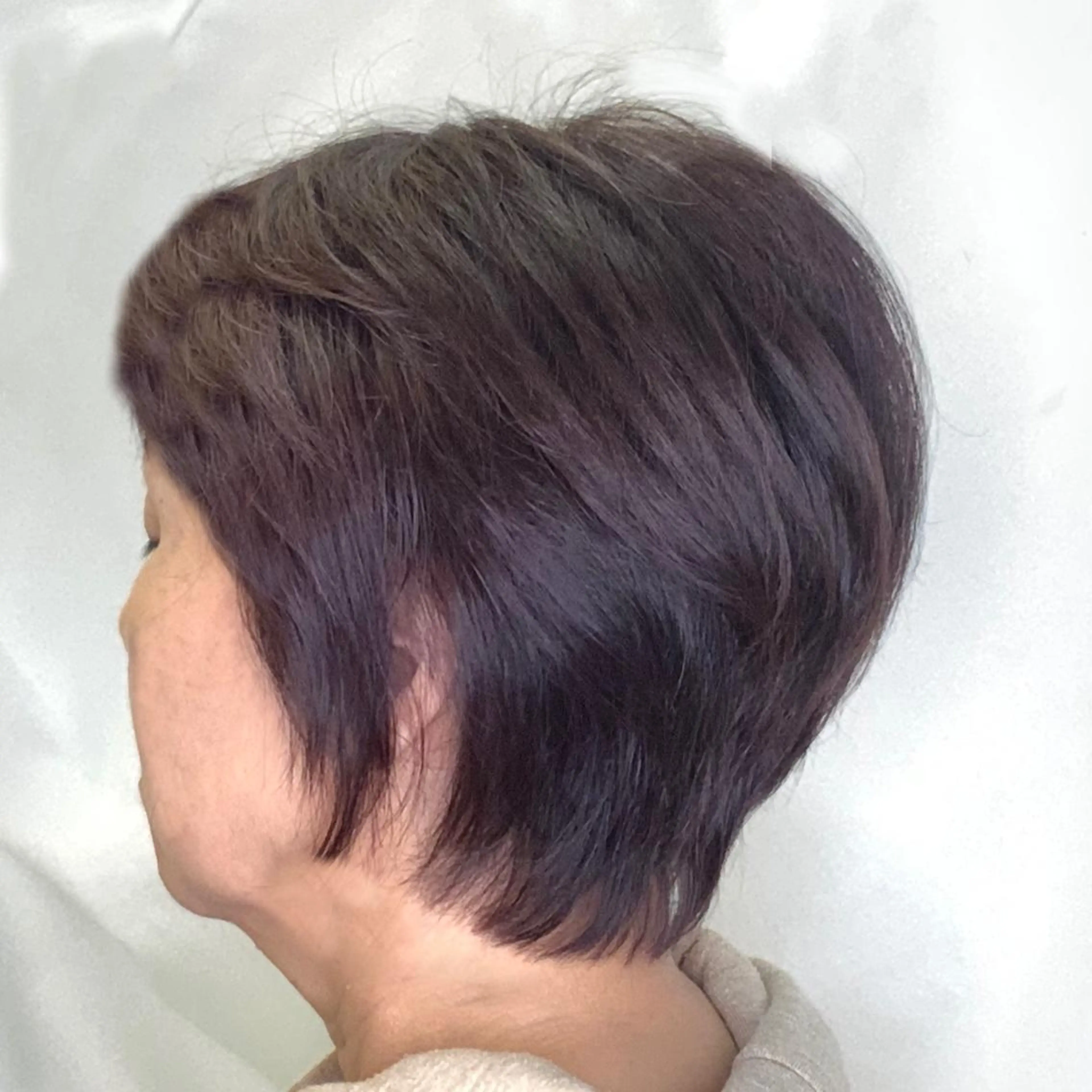 ショート カラー エレガンス 六甲店のヘアスタイル