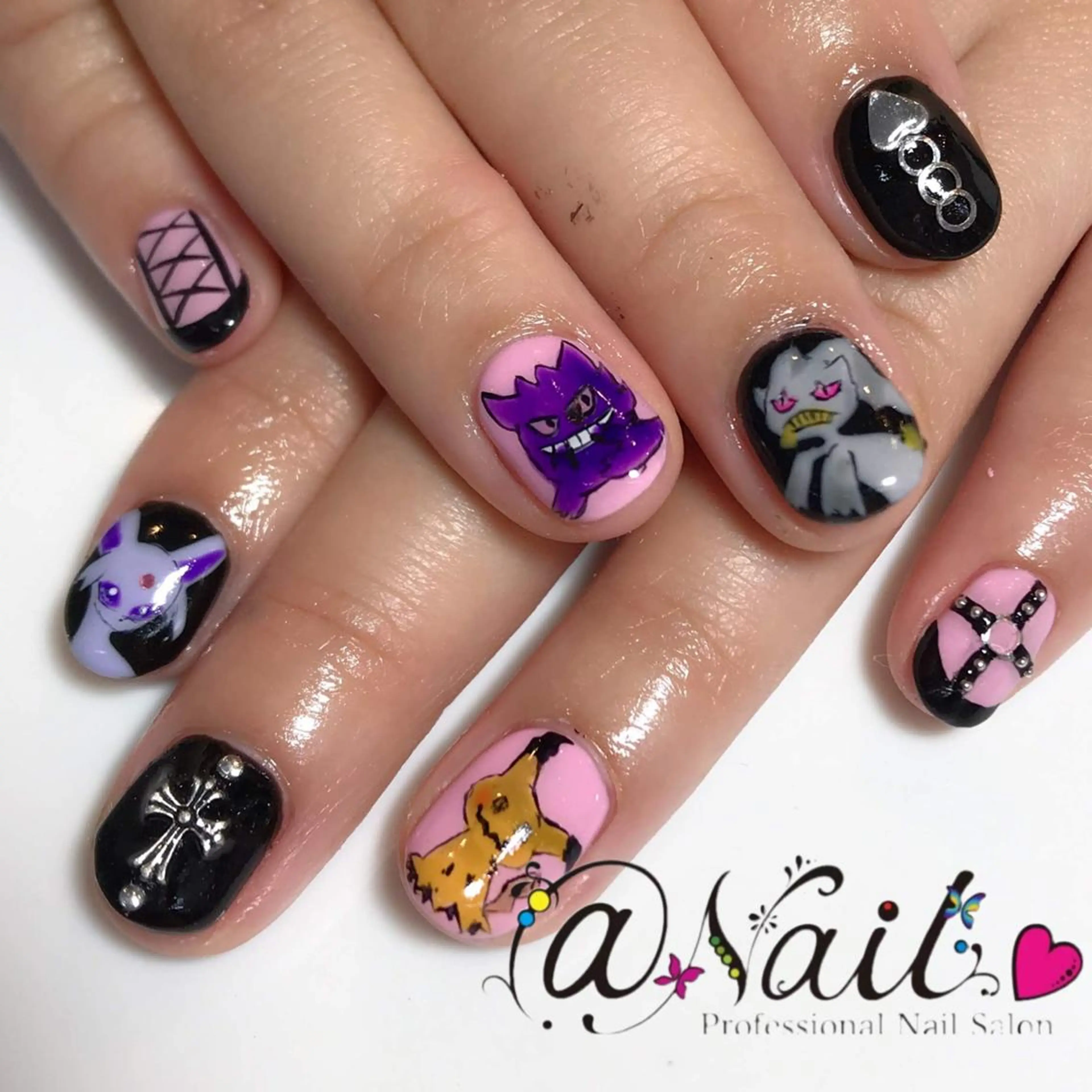 ネイル 小尾 栞のネイルデザイン