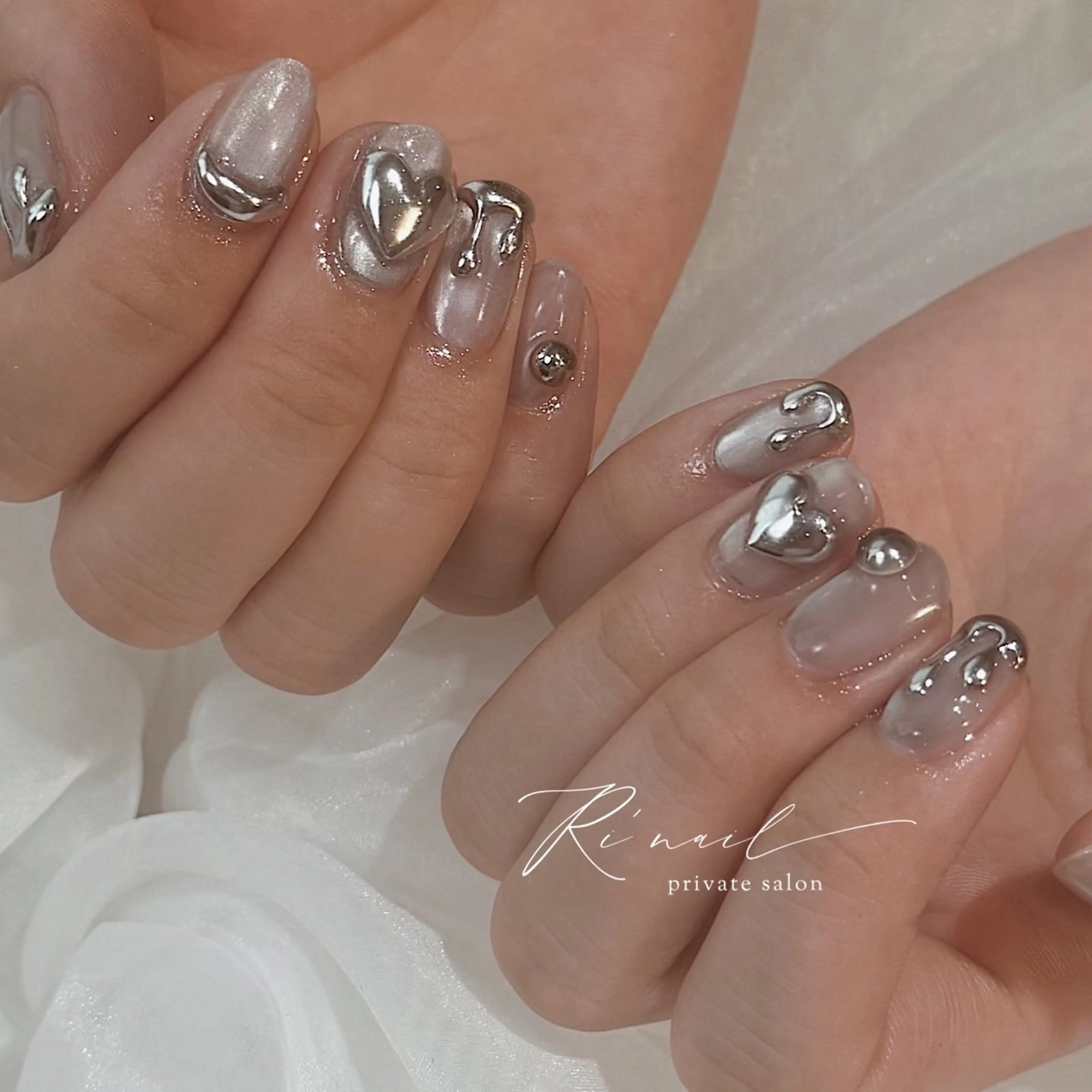 ネイル ハート マグネットネイル シルバー ISHIWATA LINAのネイルデザイン