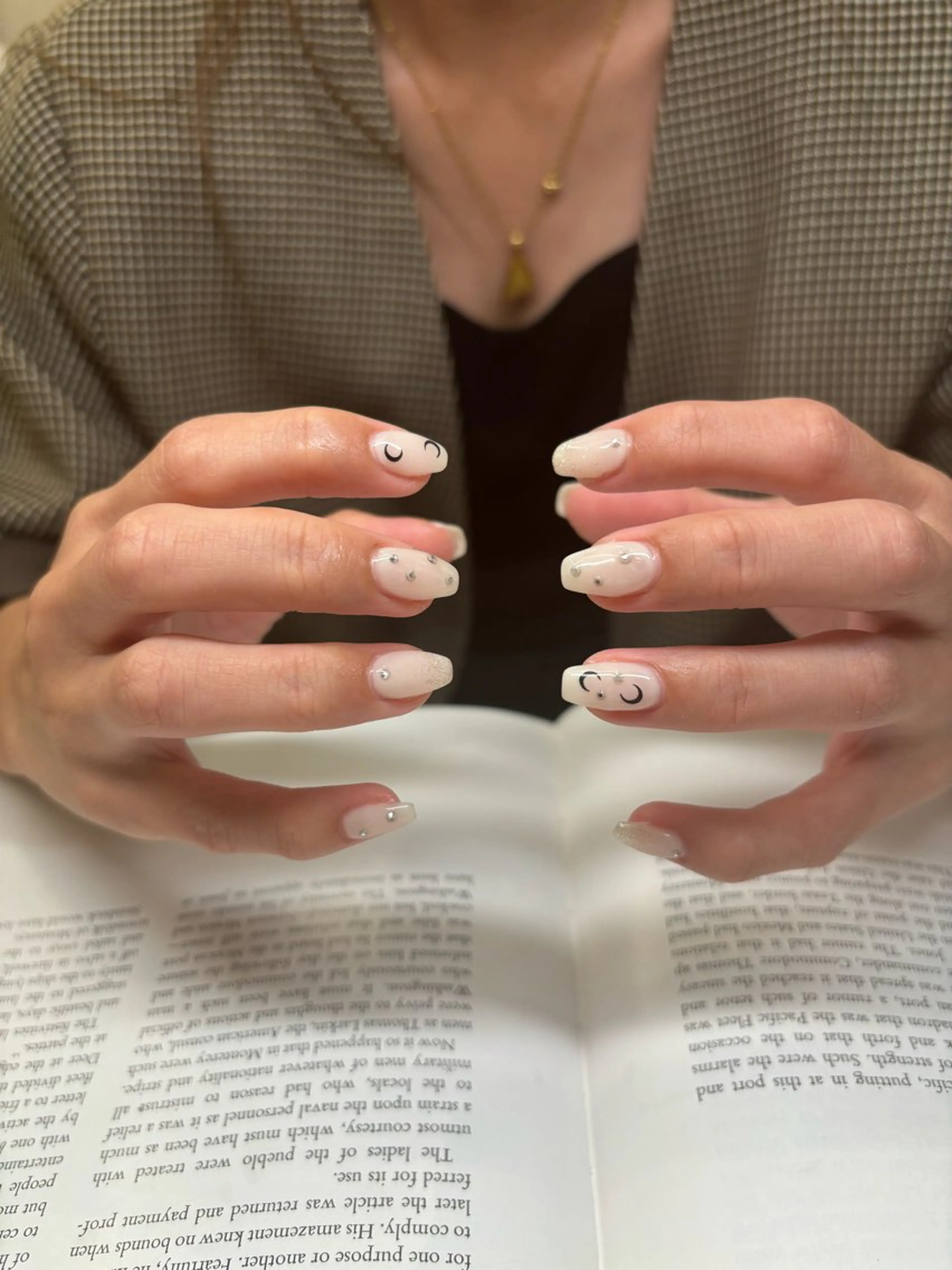 ネイル シンプルネイル ハンドネイル era Sahoのネイルデザイン