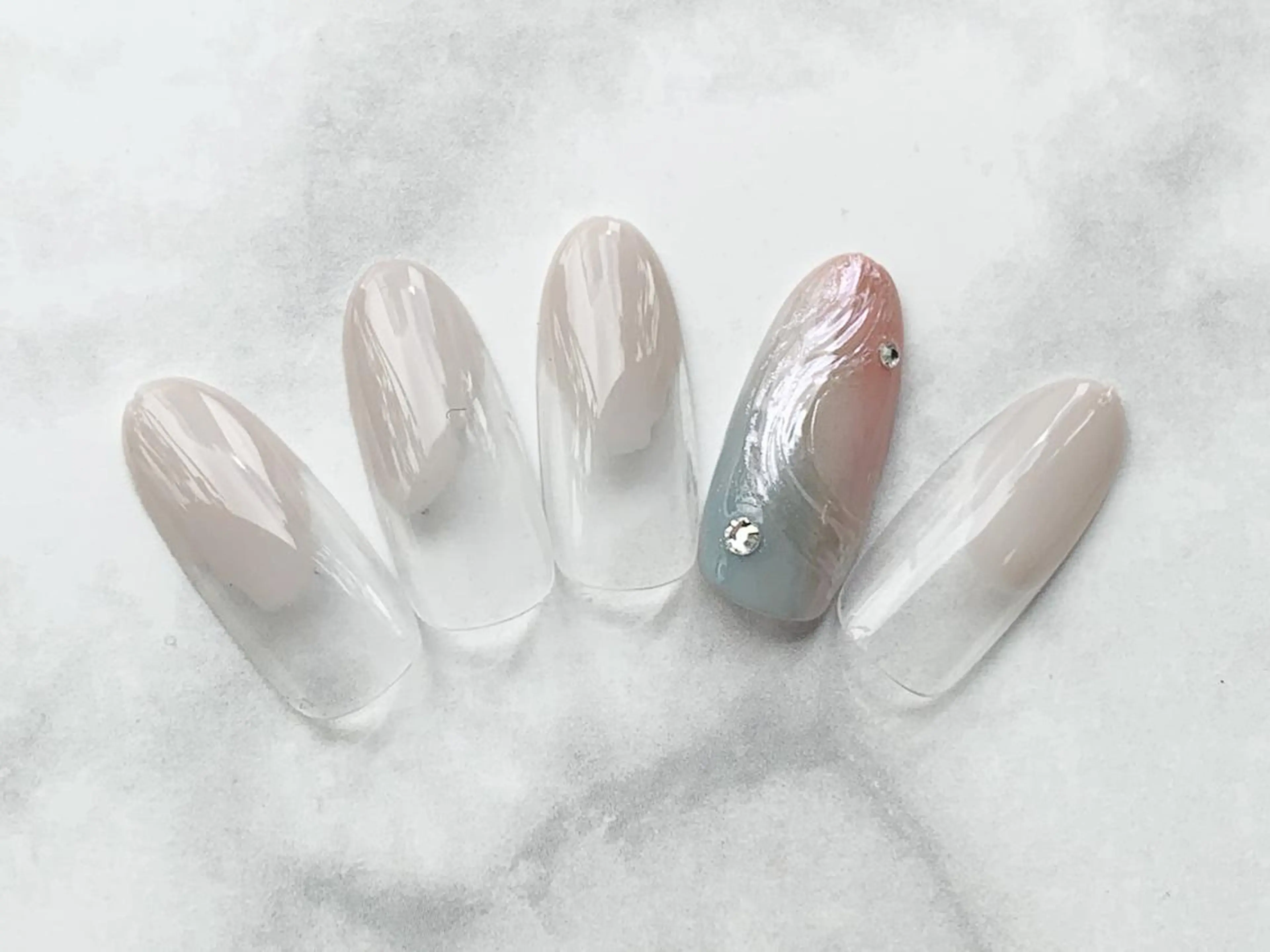 ネイル orbe 芳長のネイルデザイン