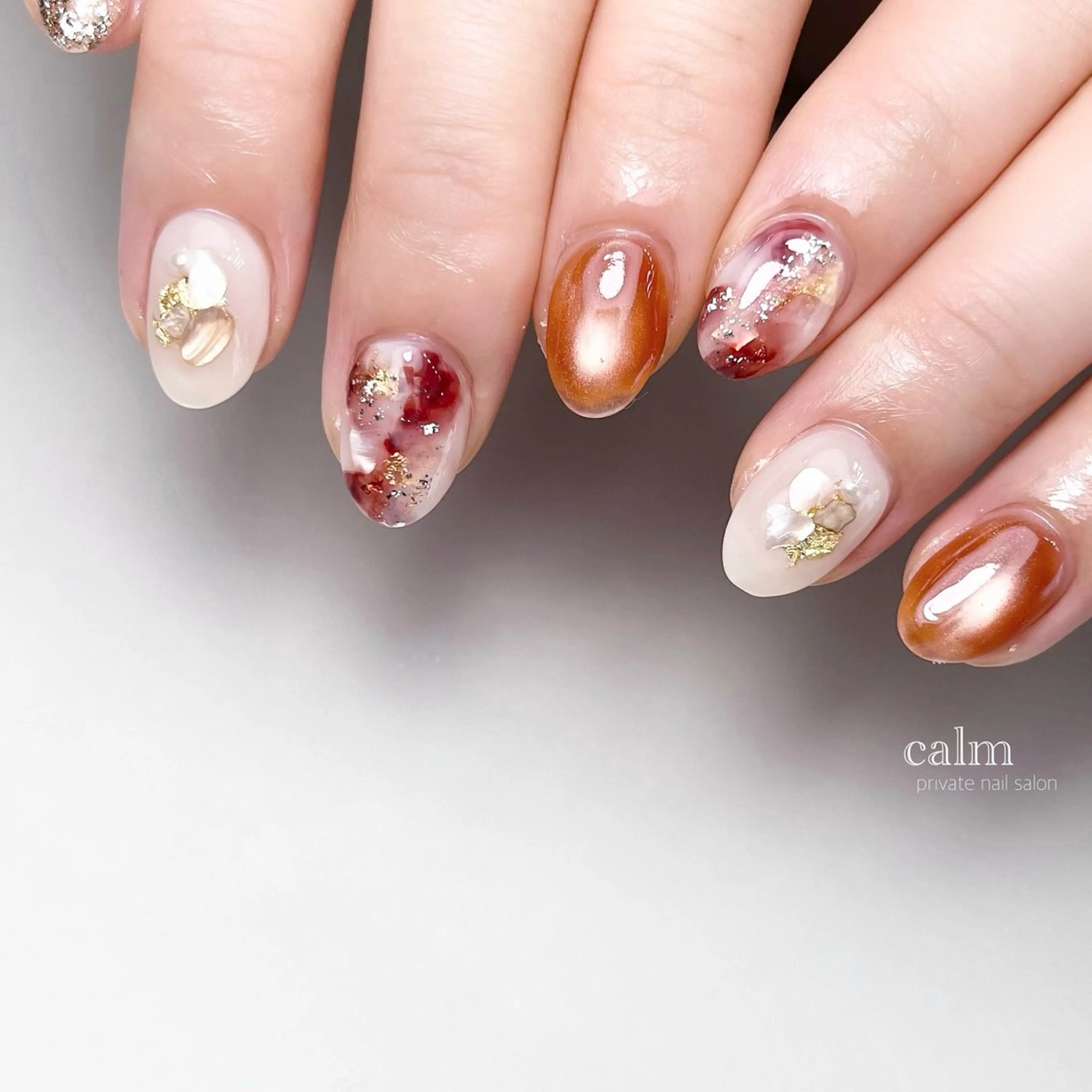 ネイル ハンドネイル calm 〔ｶｰﾑ〕のネイルデザイン