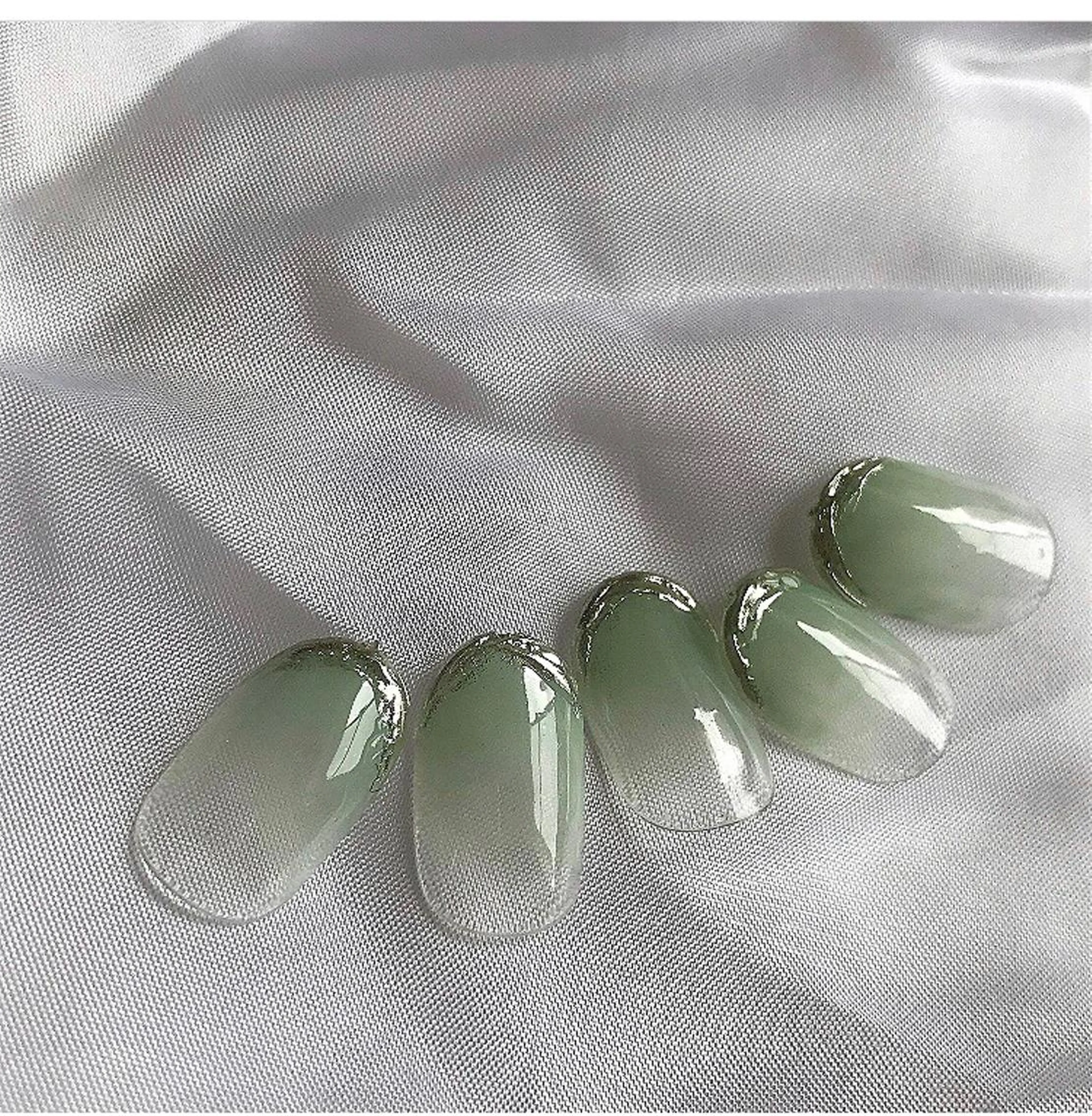 ネイル Me d'eau所属・Me d'eau Rinaのネイルデザイン