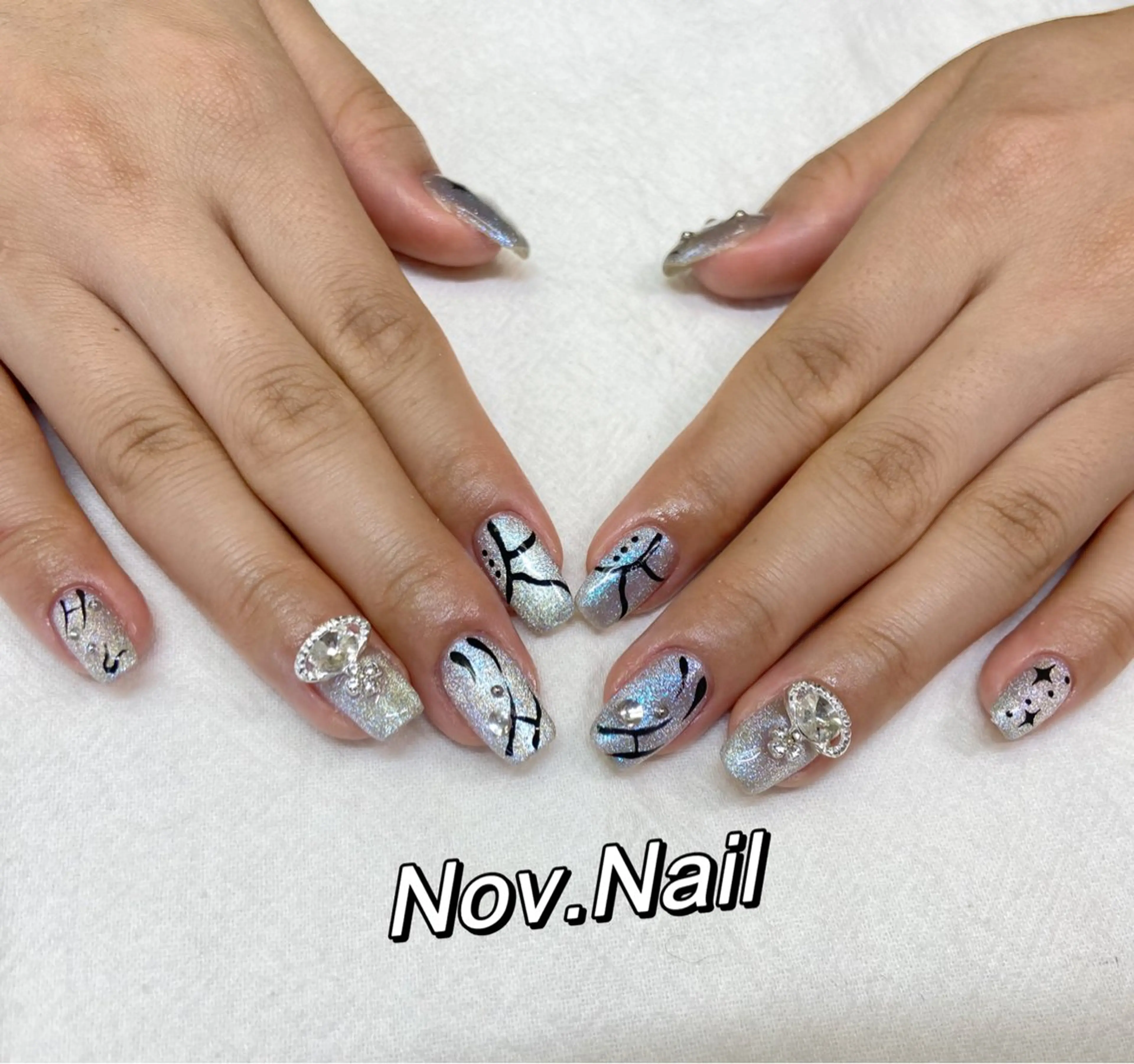ネイル Nov. ネイルサロンのネイルデザイン