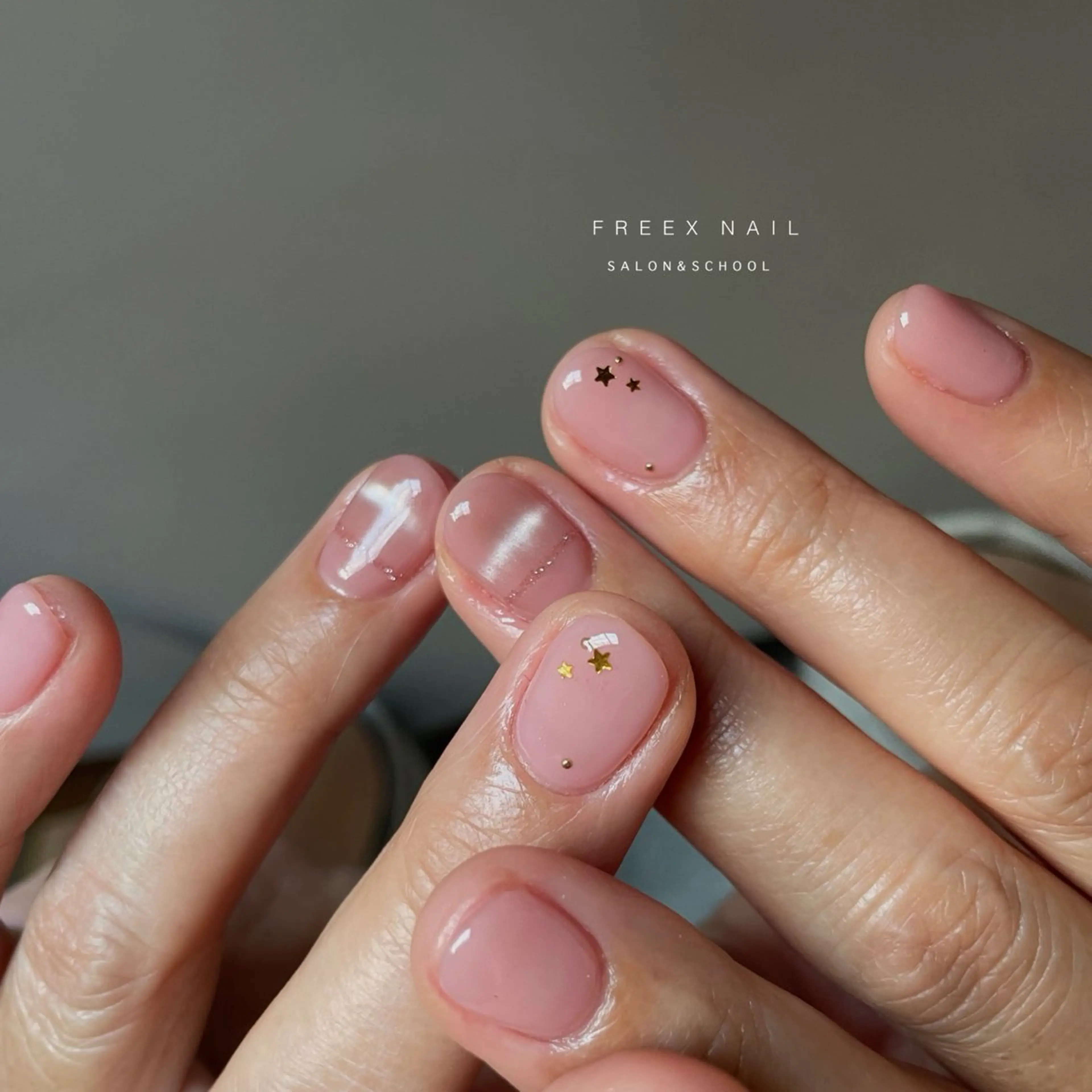 ネイル オフィスネイル ピンク ハンドネイル ハンドケア Freex nail所属・freex nail /ニュアンス/個性派のネイルデザイン