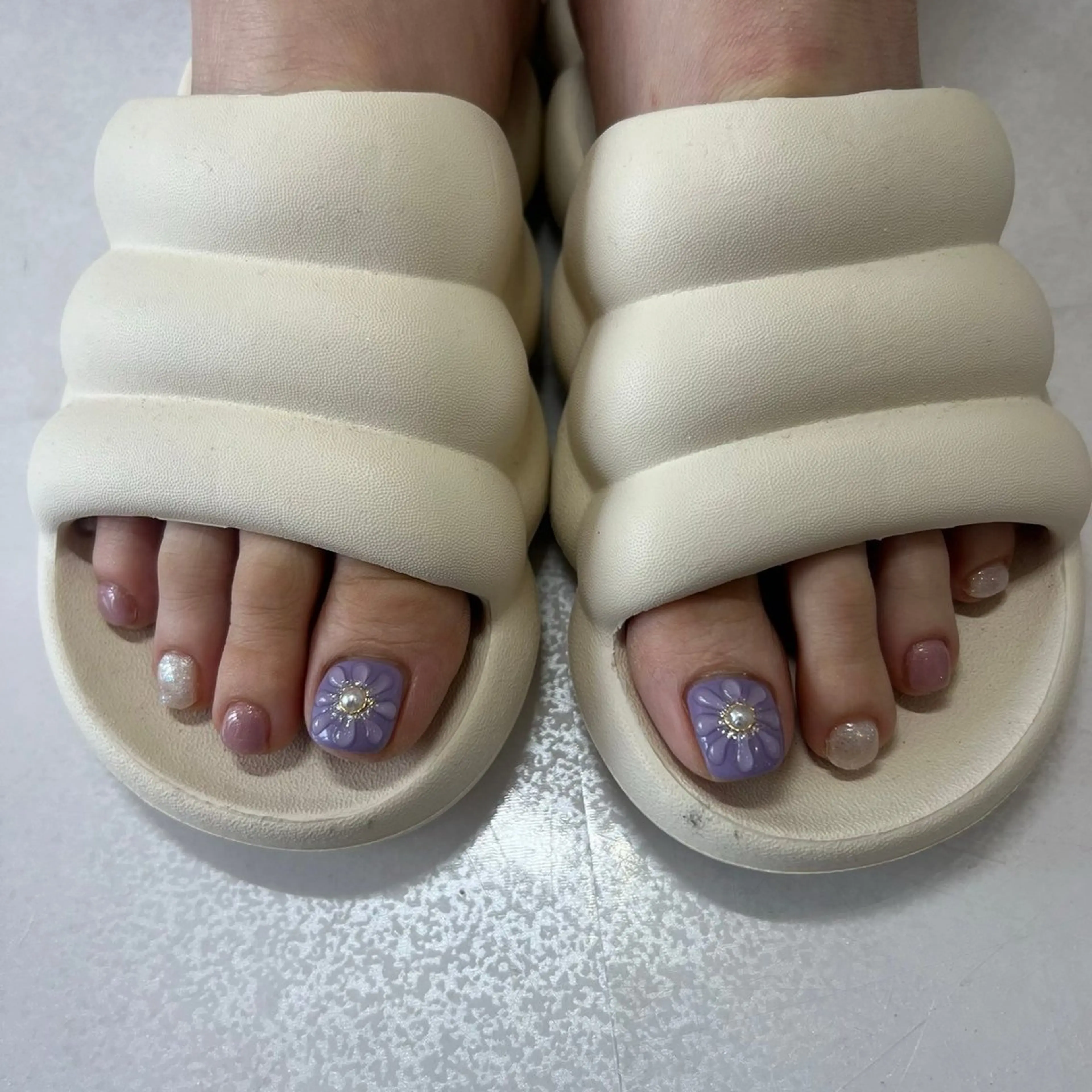 ネイル フットネイル Nail's AOAQUA所属・AOAQUA SHIORIのネイルデザイン