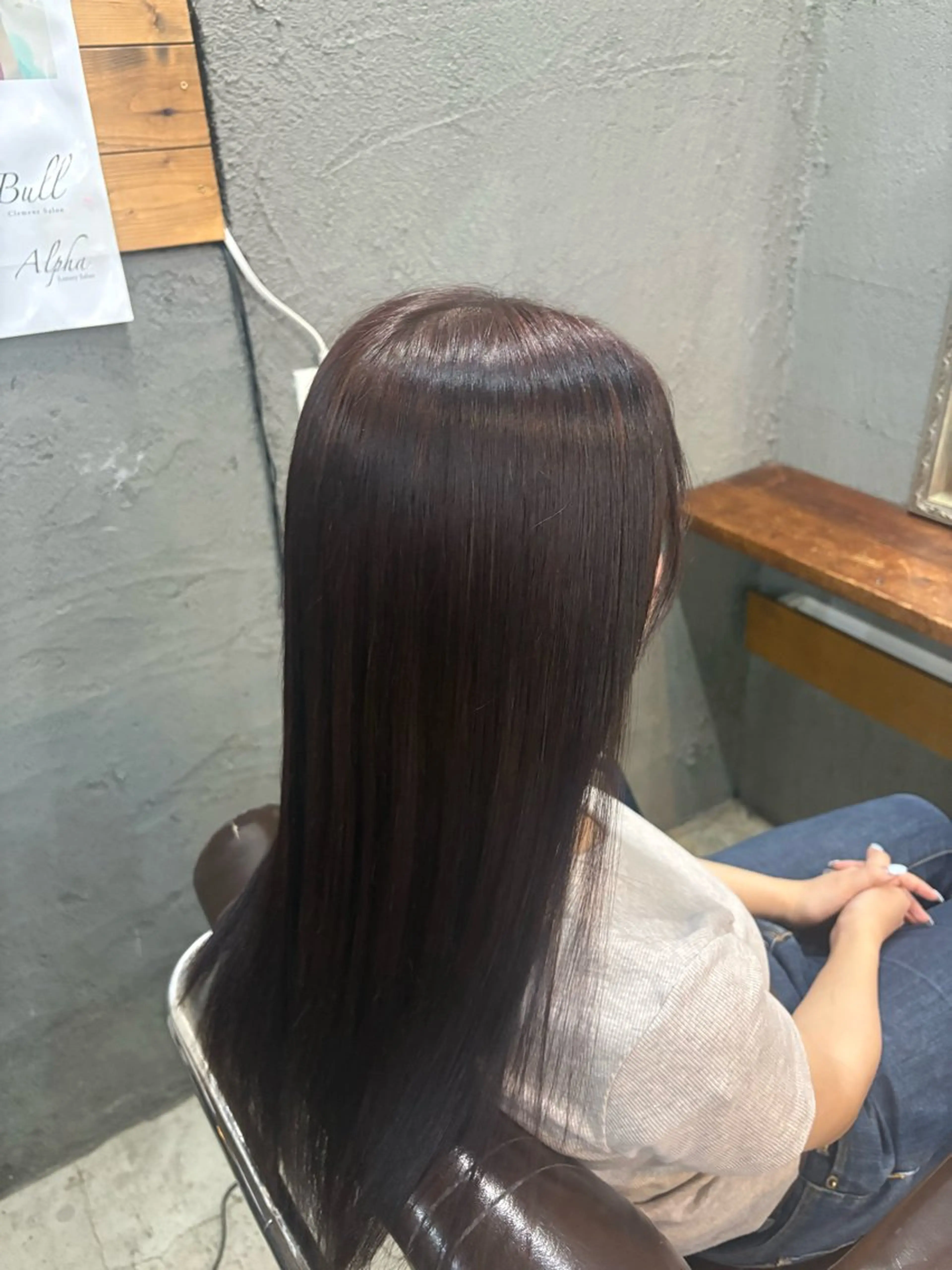 ロング カラー BULL松戸⭐️ 渡邉 春佳のヘアスタイル