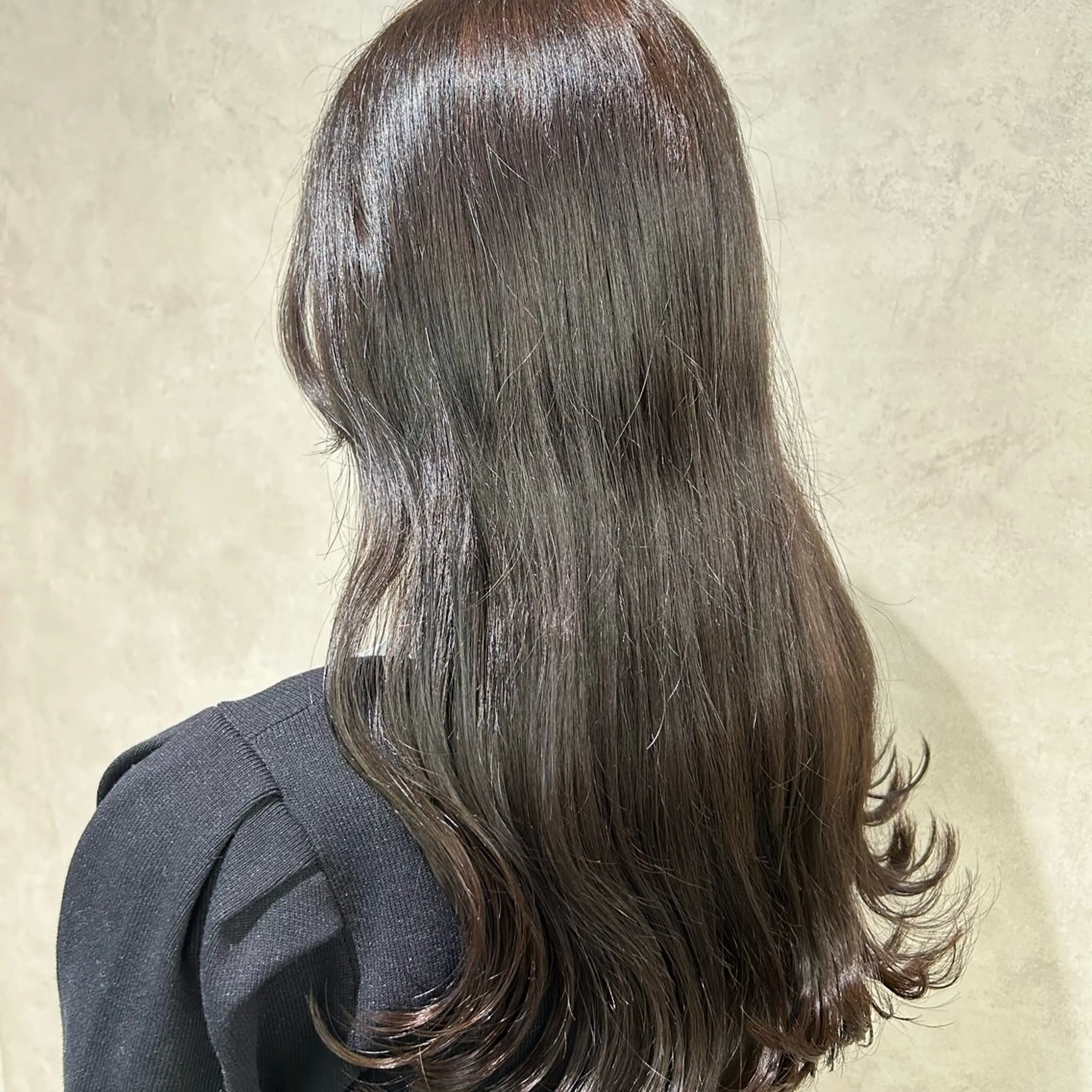 ロング カラー グレージュ カット ヘアカラー トリートメント 透明感カラー🫧 /有野ひかりのヘアスタイル