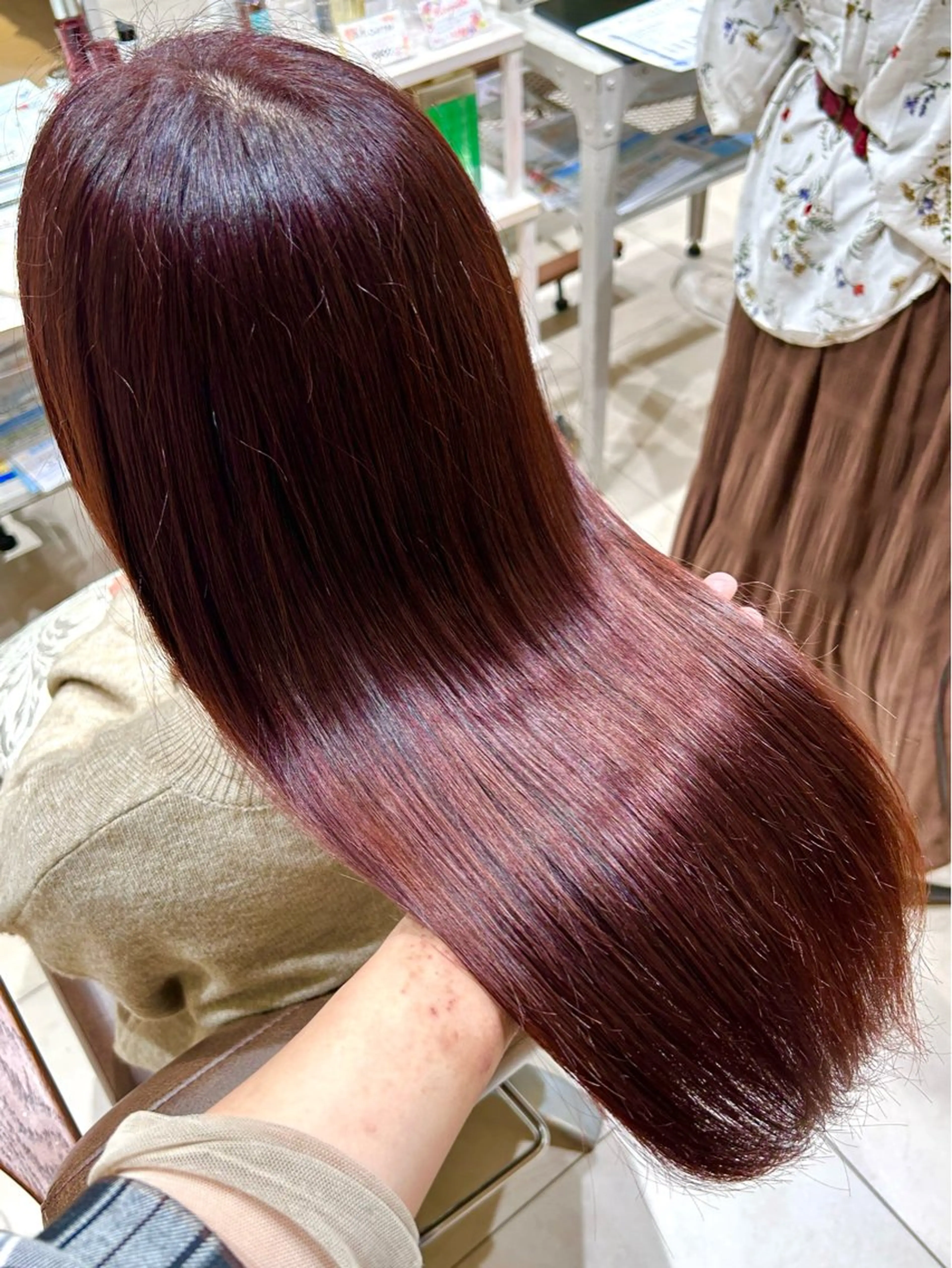 カラー momo🍑/顔周り カット/透明感カラーのヘアスタイル