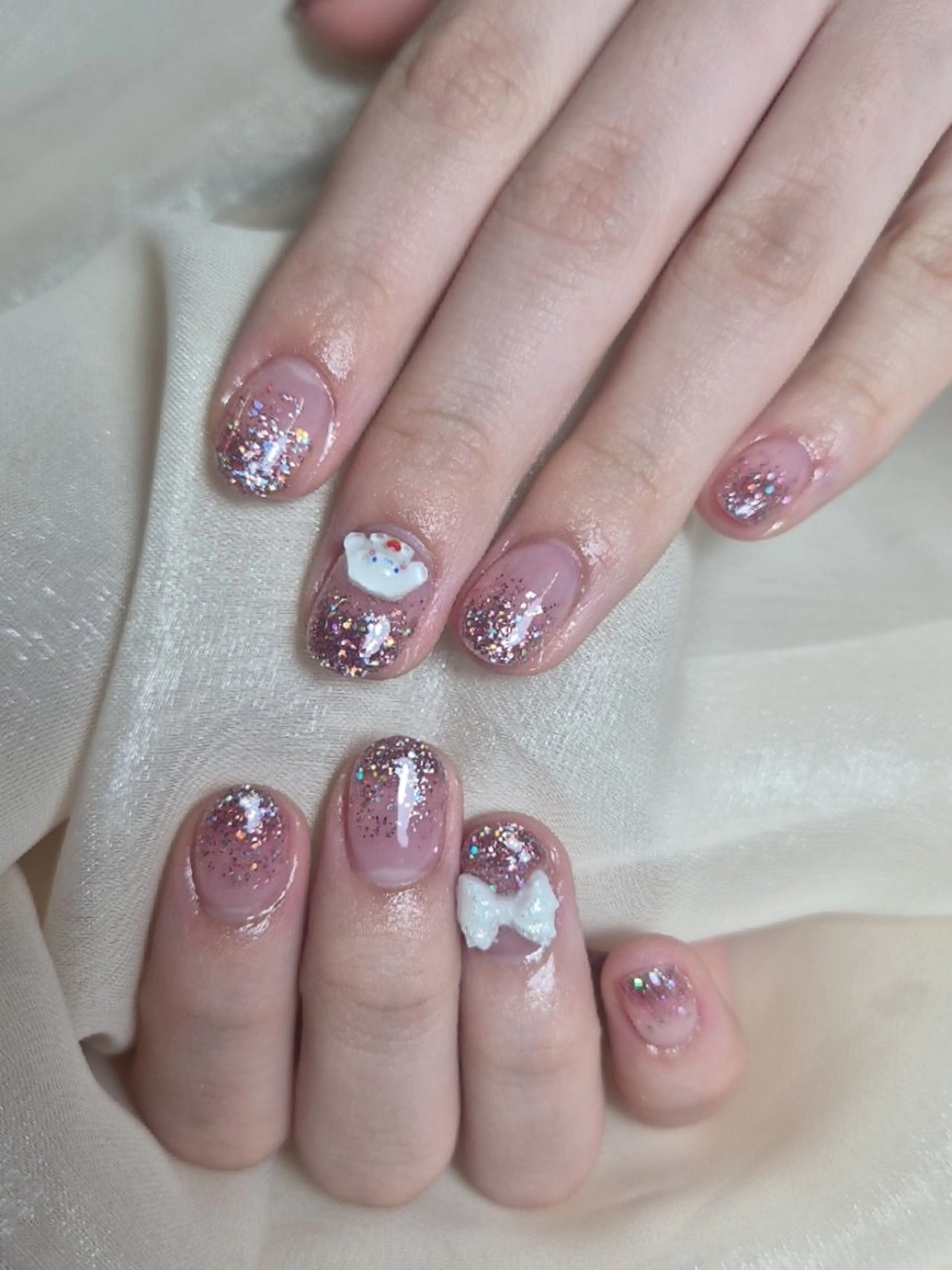 ネイル ハンドネイル LR.ONE リナのネイルデザイン