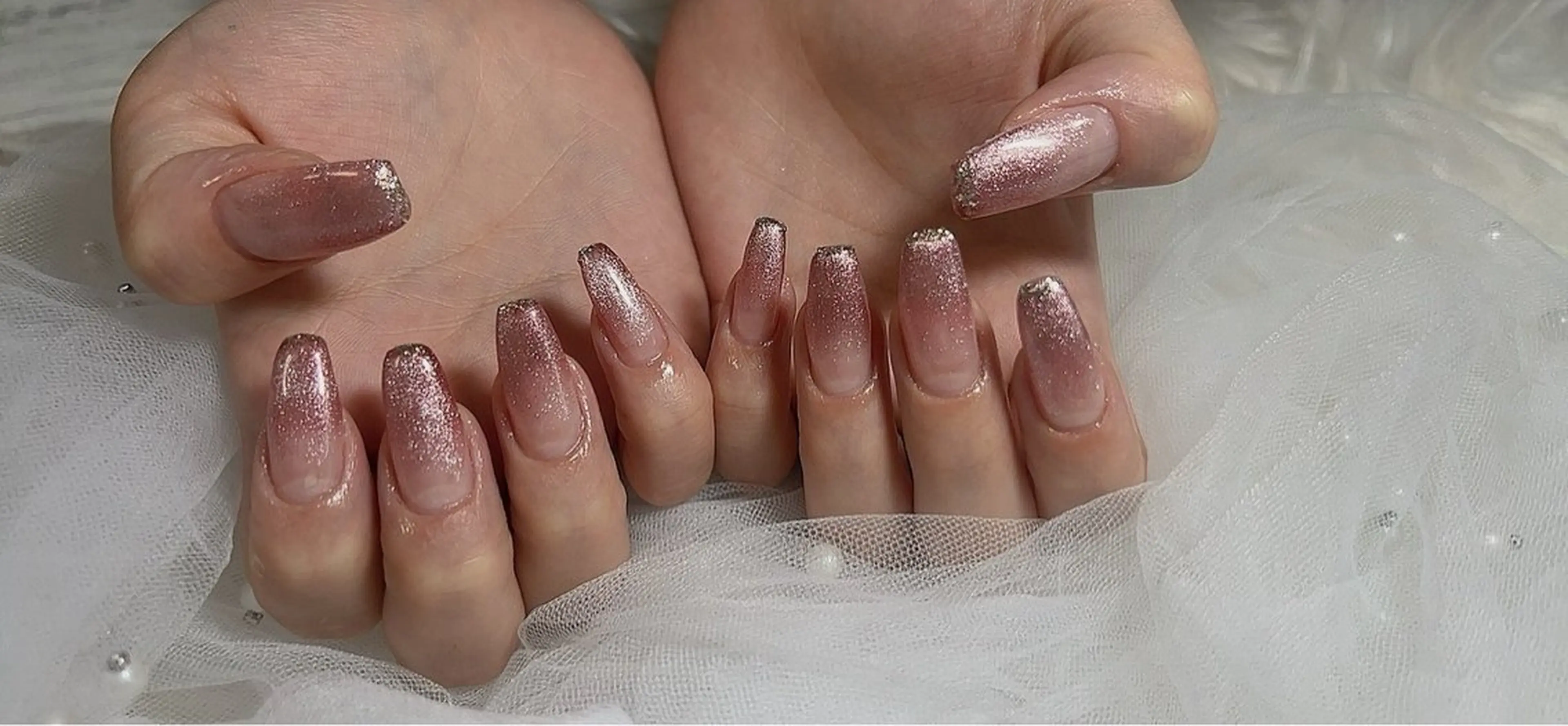 ネイル グラデーション マグネットネイル ハンドネイル Ruana Nailのネイルデザイン