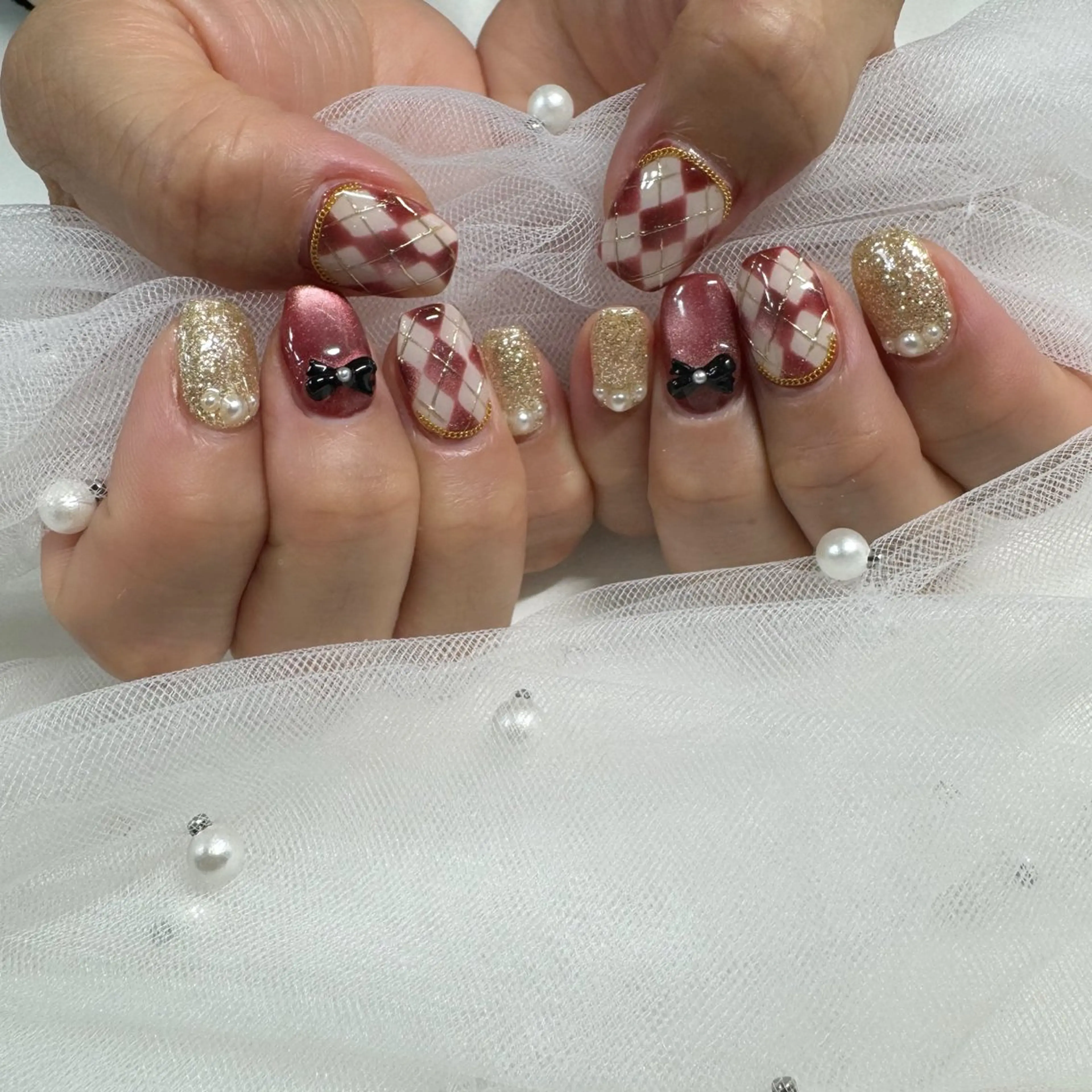 ネイル ジェルネイル リボン 東 千夏のネイルデザイン