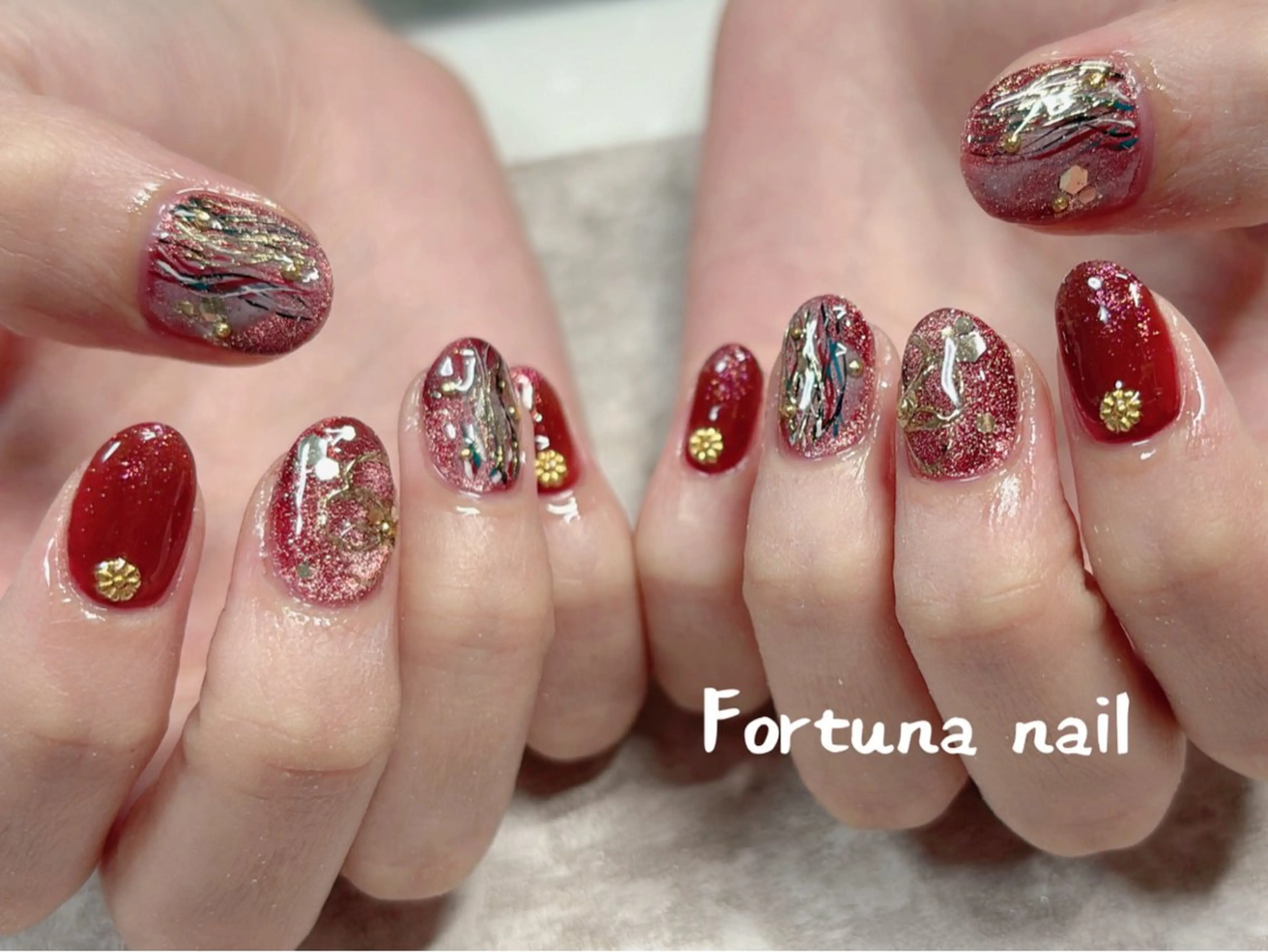 ネイル ハンドネイル ハンドケア Nail •Head スパFortunaのネイルデザイン
