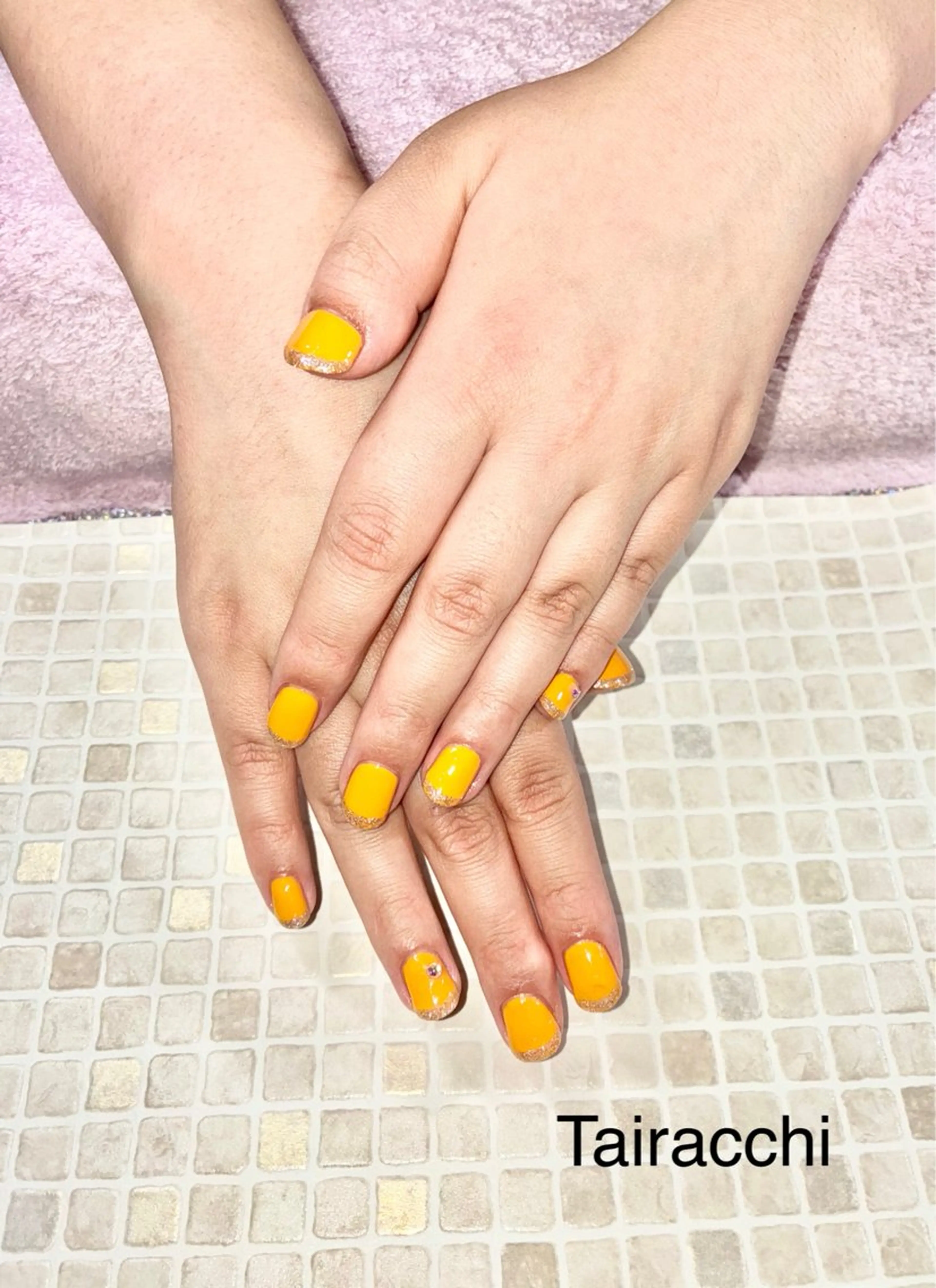 ネイル フレンチネイル ラメ(グリッター) オレンジ シルバー Tairacchi タイラッチのエステ・リラクイメージ