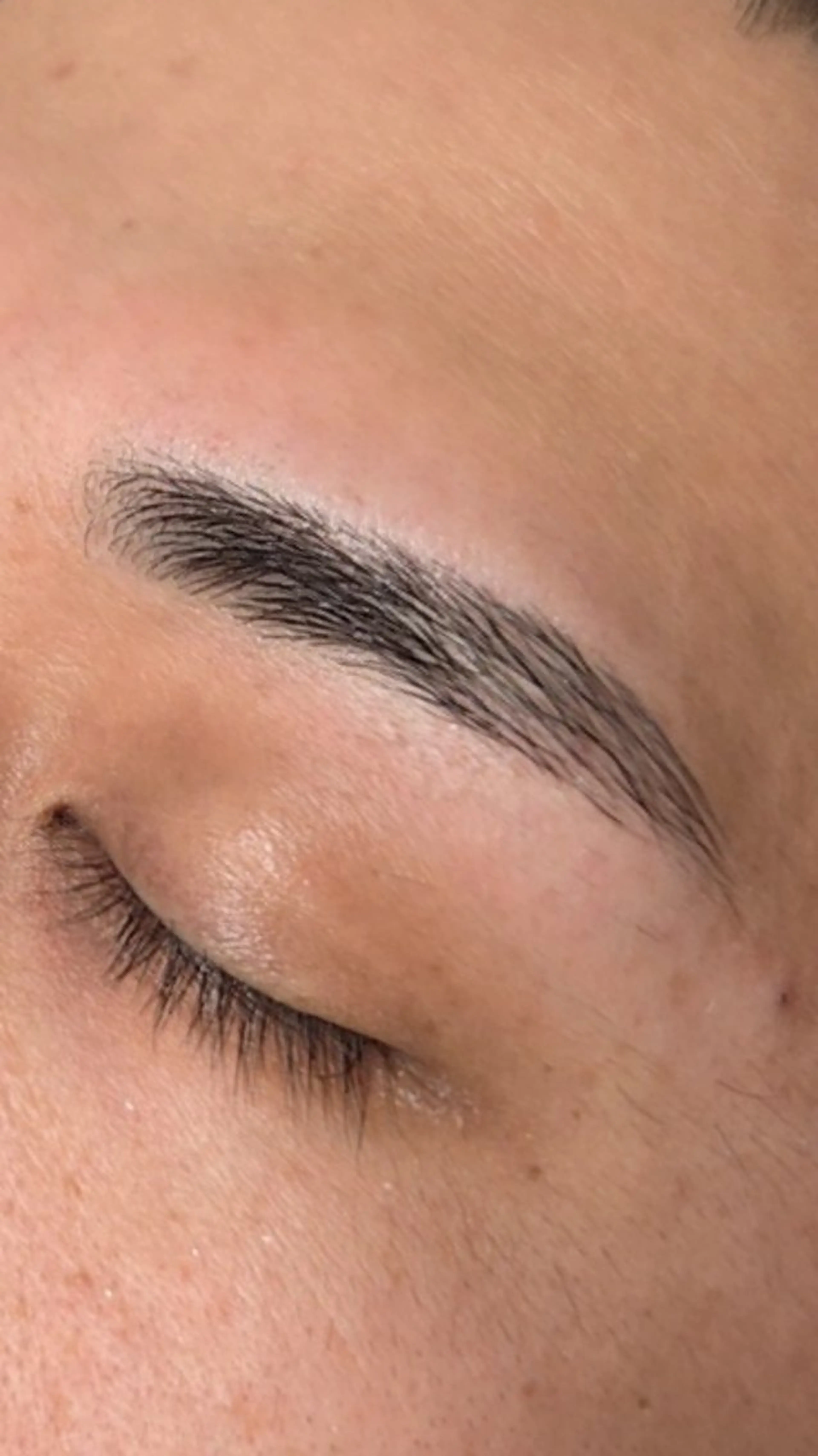 メンズ アイブロウ lala eyelash 三田/田町店所属・lala 三田/田町AOIの眉毛・アイブロウイメージ
