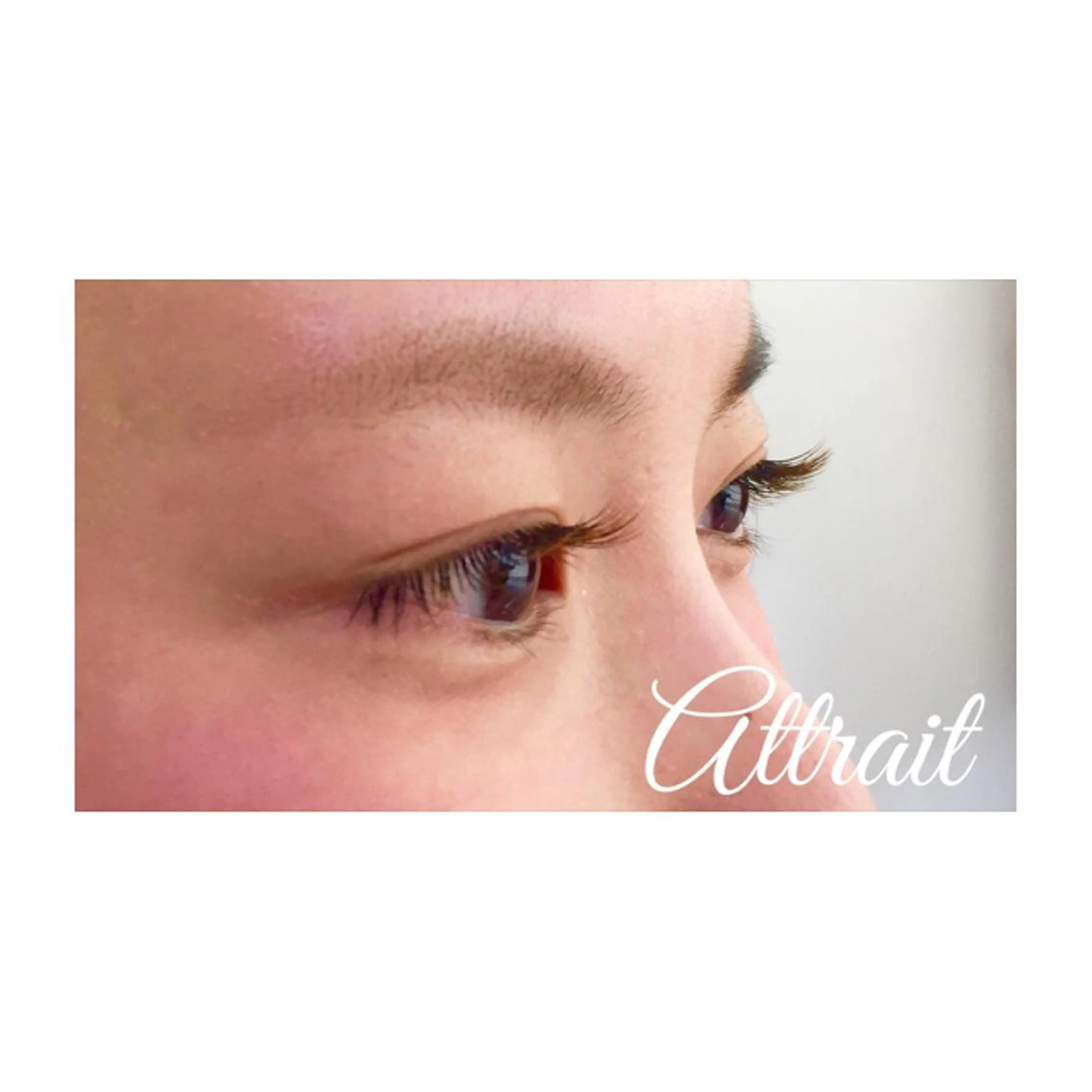 まつエク Attrait所属・momo sのネイルデザイン