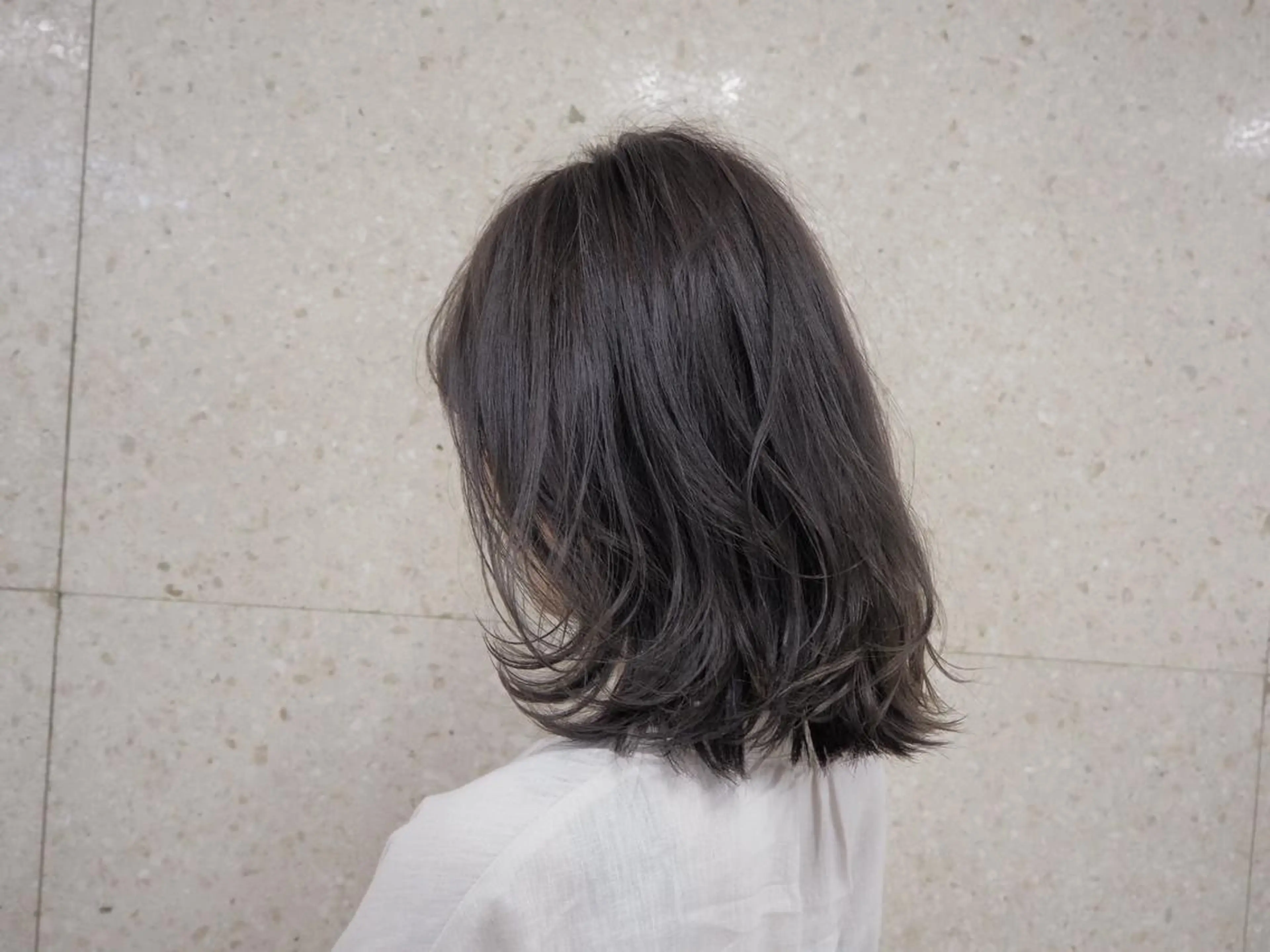 ミディアム カラー カット ヘアカラー トリートメント 菅村 勇亮のヘアスタイル