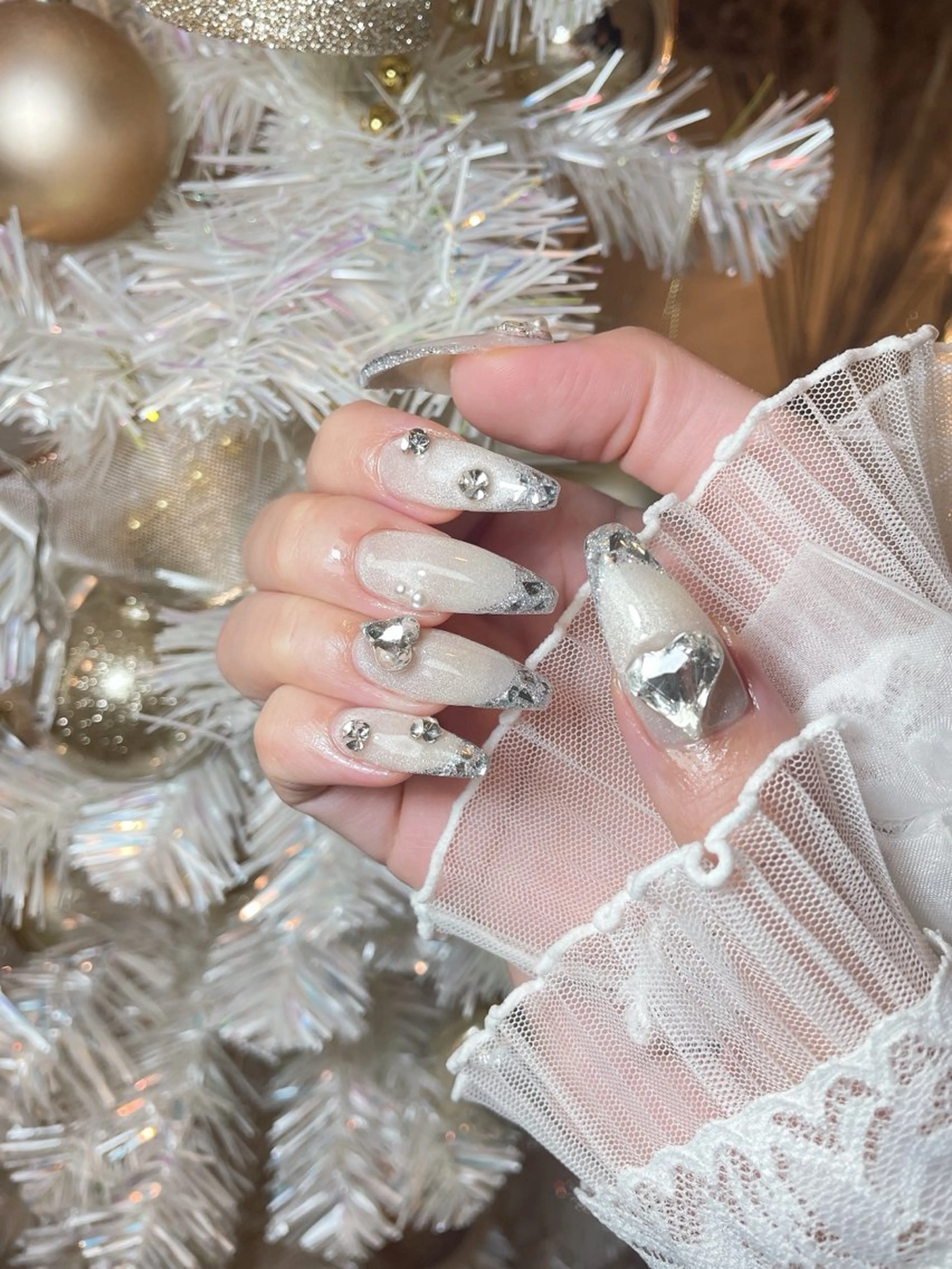 ネイル 23時まで❤︎韓国、 ワンホンネイルのネイルデザイン