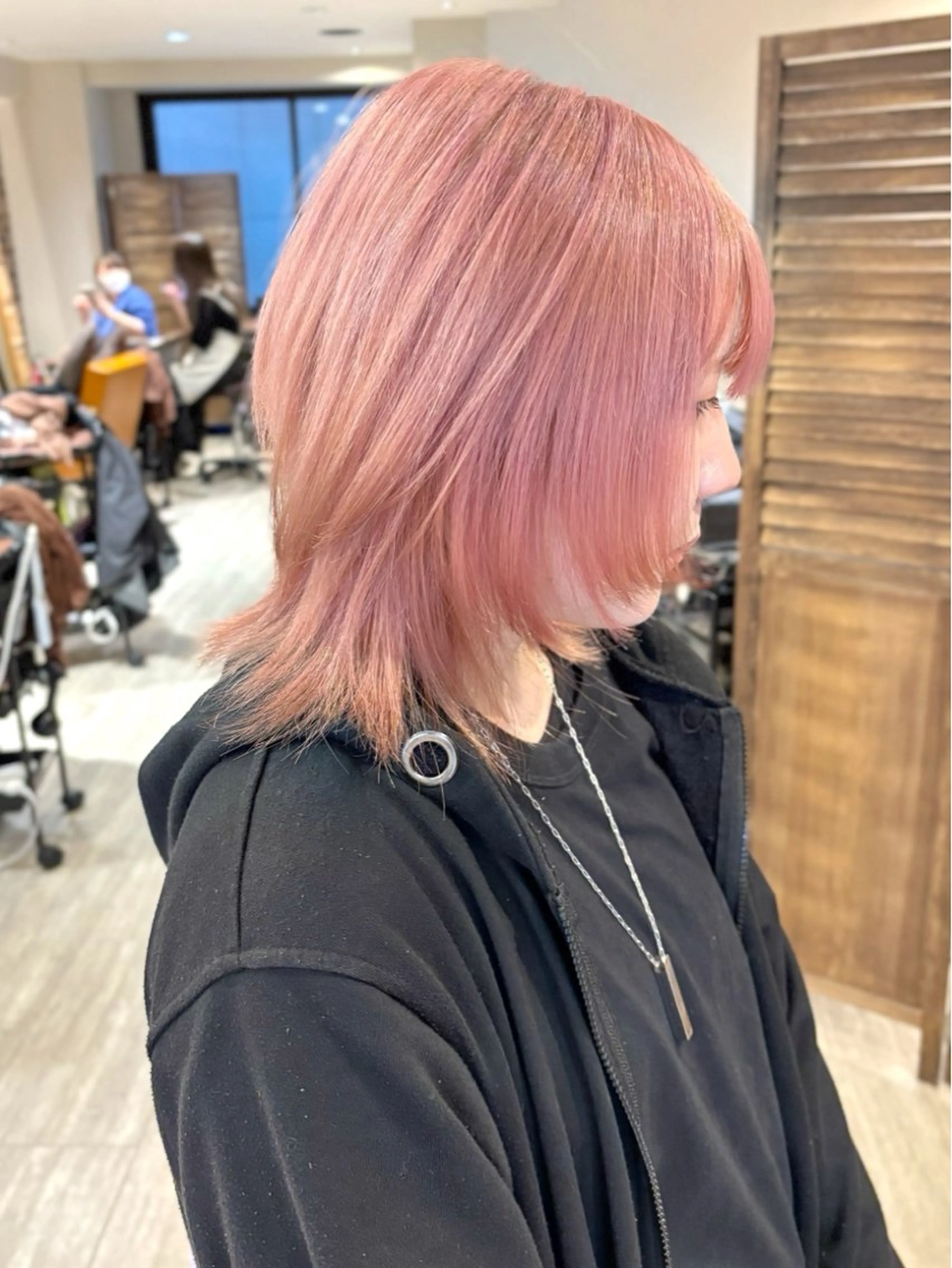 ミディアム ブリーチ／ 髪質改善／ＲＹＯのヘアスタイル