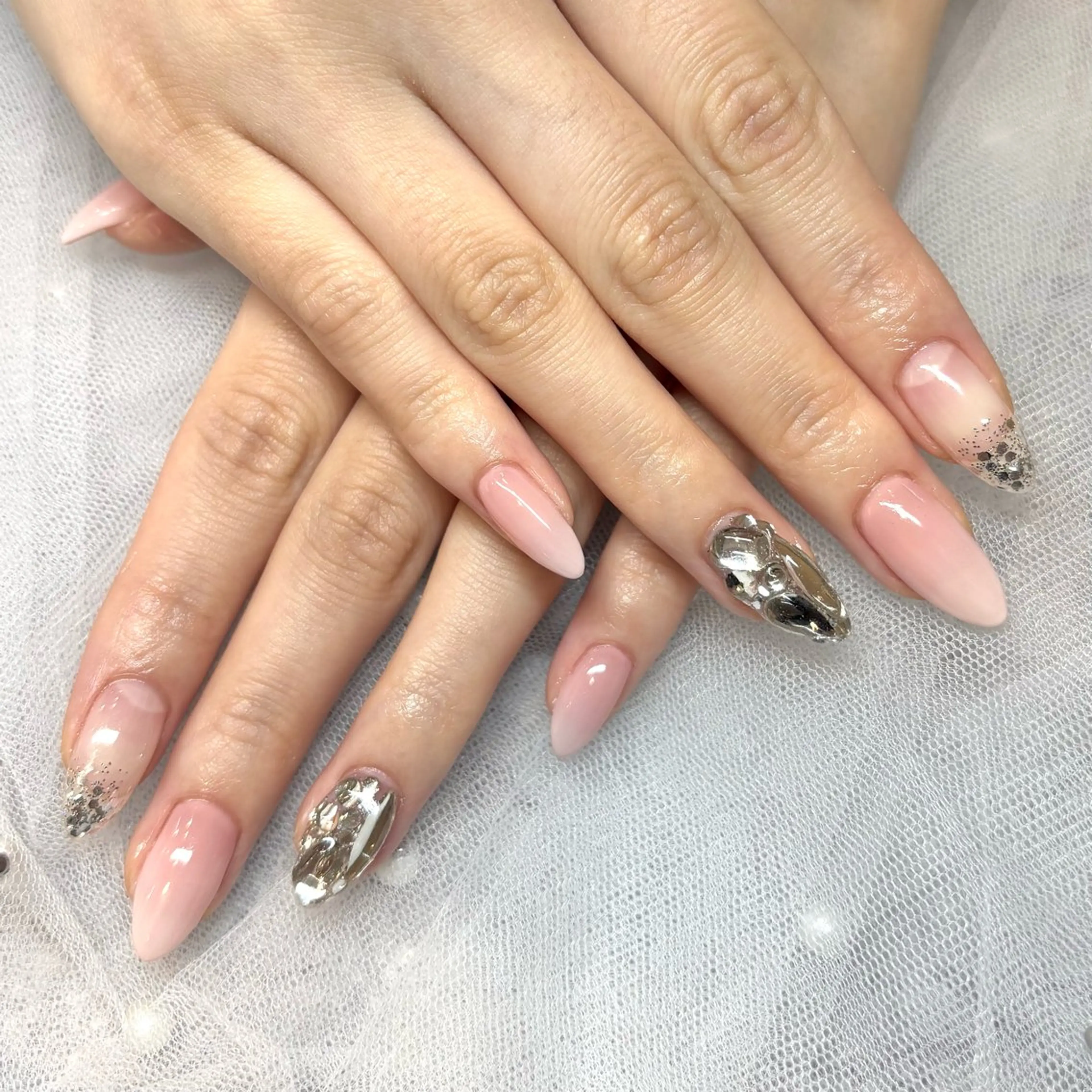 ネイル グラデーション Chaton nail所属・minori 🎀のネイルデザイン