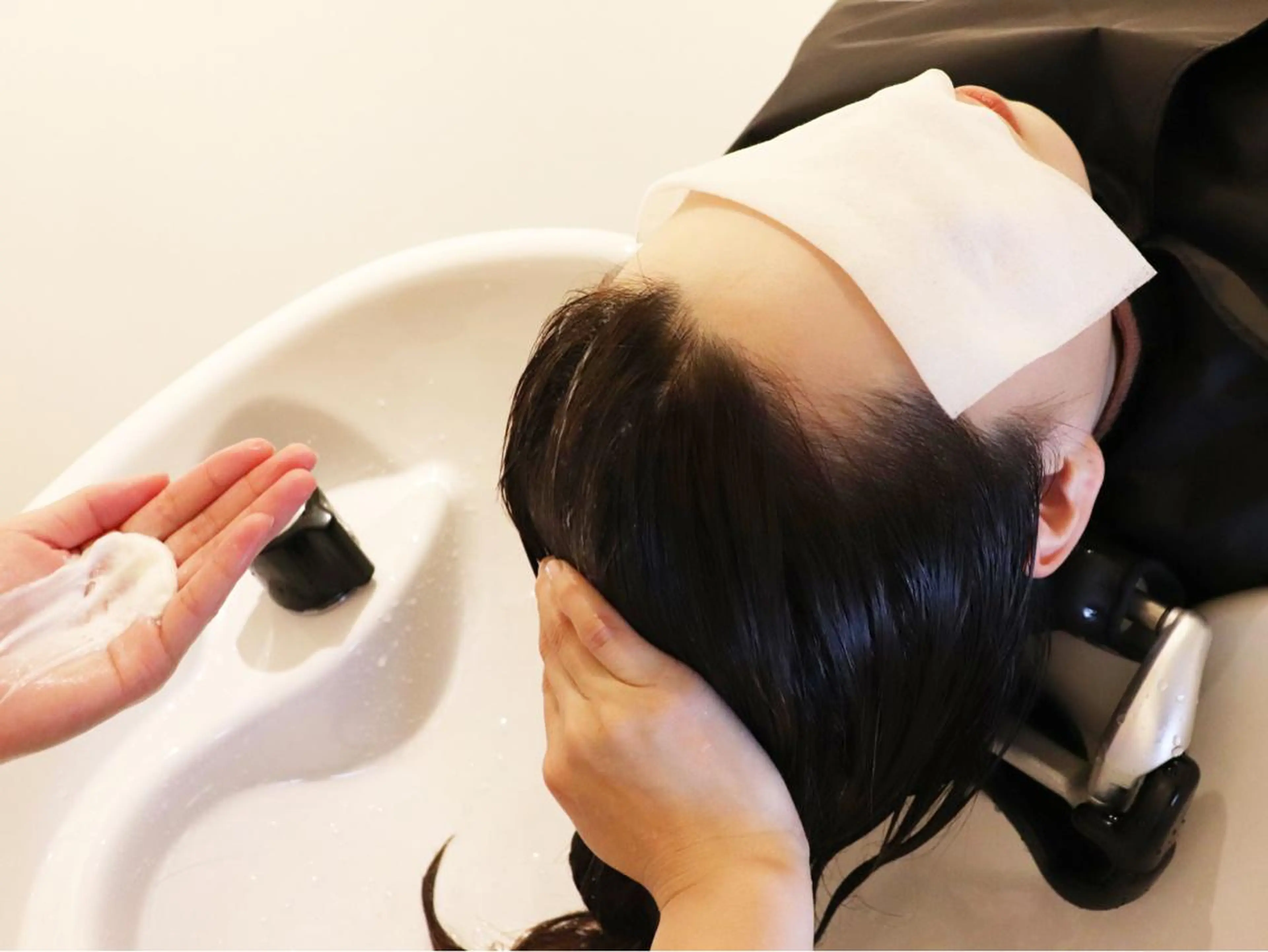 カット＋ヘッドスパ20分(シャンプーブロー付)の写真