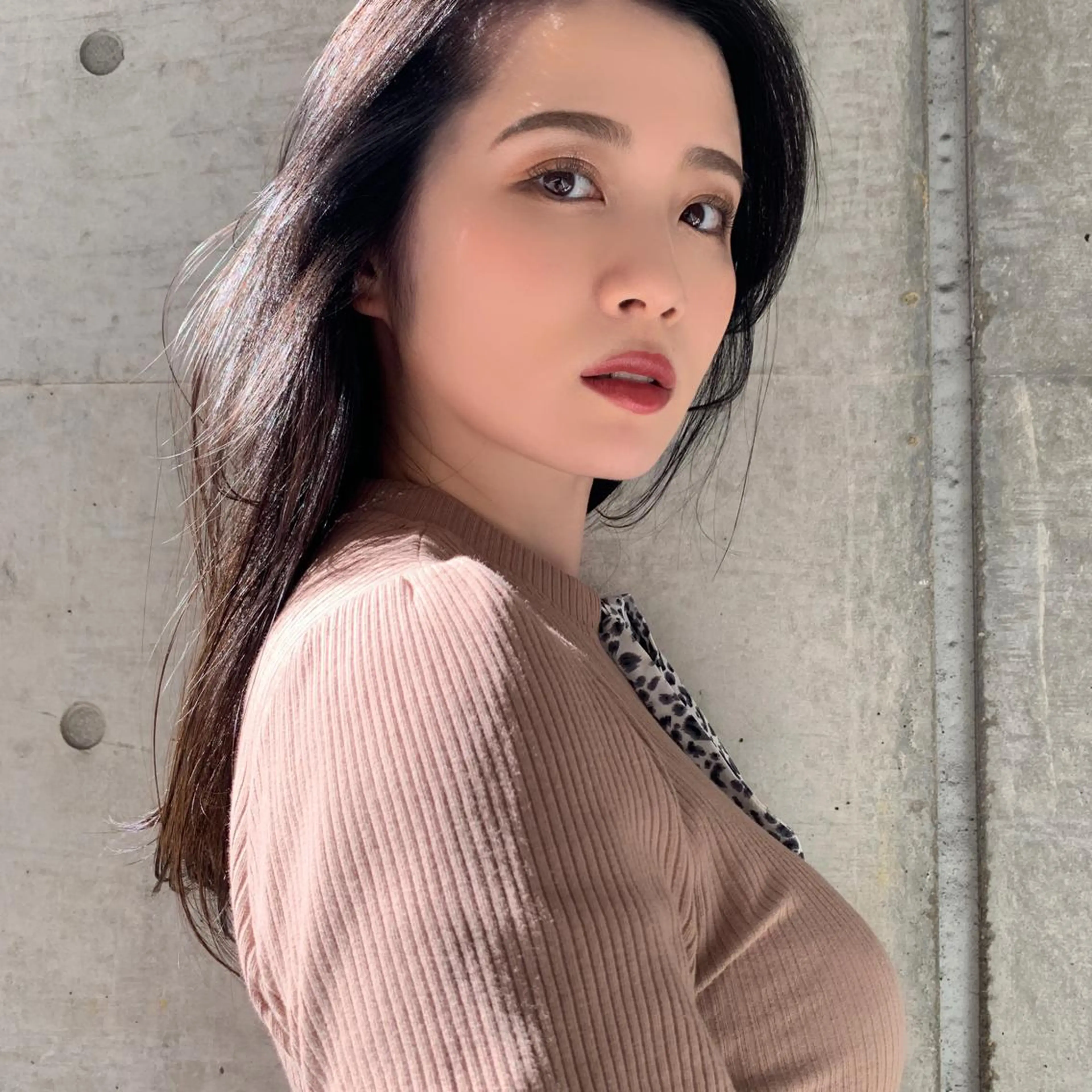 ロング カラー 黒髪 ロング 上川 美幸のヘアスタイル