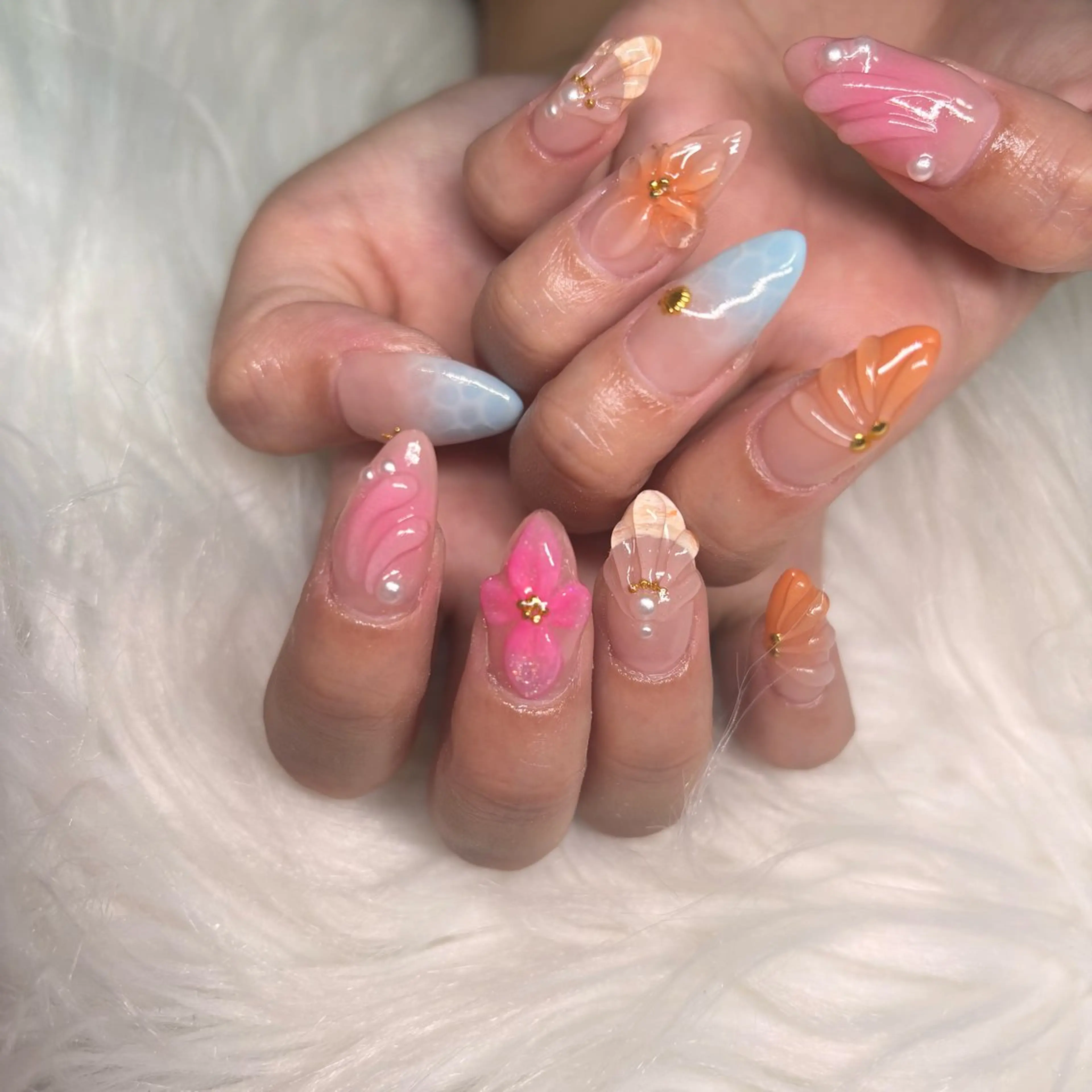 ネイル ハンドネイル RE💟N.NAIL ラテン系お姉さんのネイルデザイン