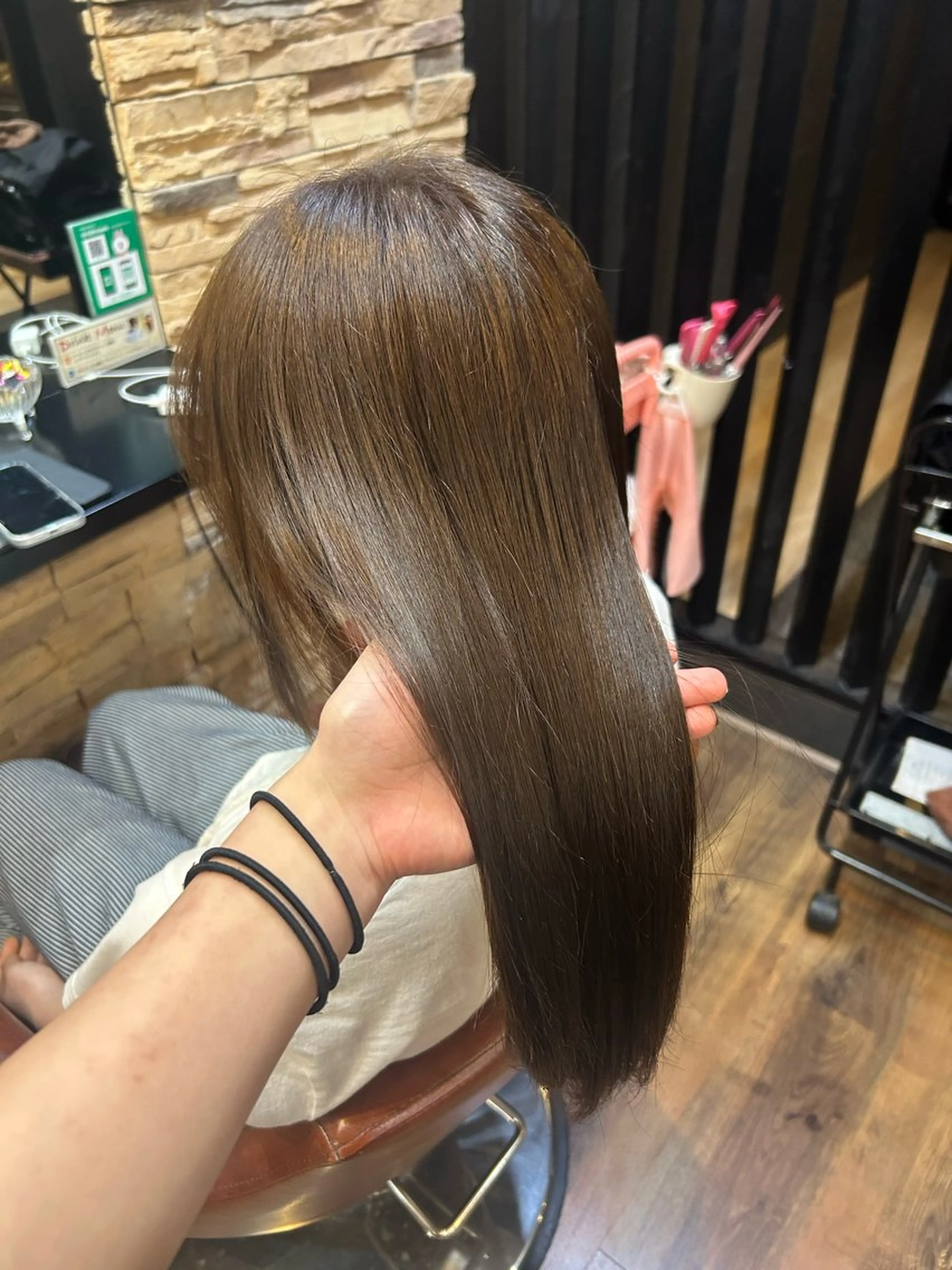 セミロング カラー ベージュカラー フォギーベージュ 【ブリーチモデル募集 】サキ🫧のヘアスタイル